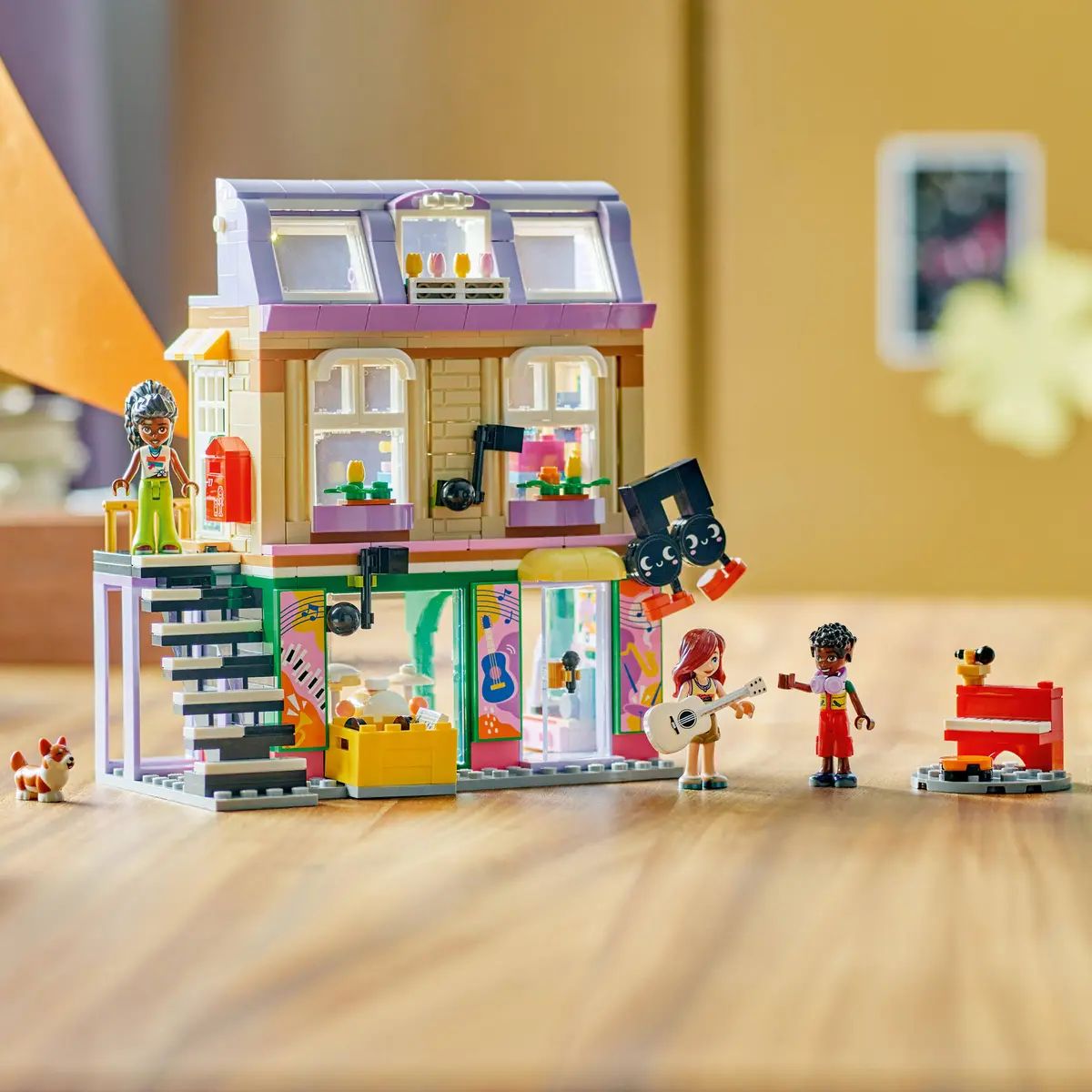 Конструктор LEGO Friends Музыкальный магазин 483 дет. - фото 8