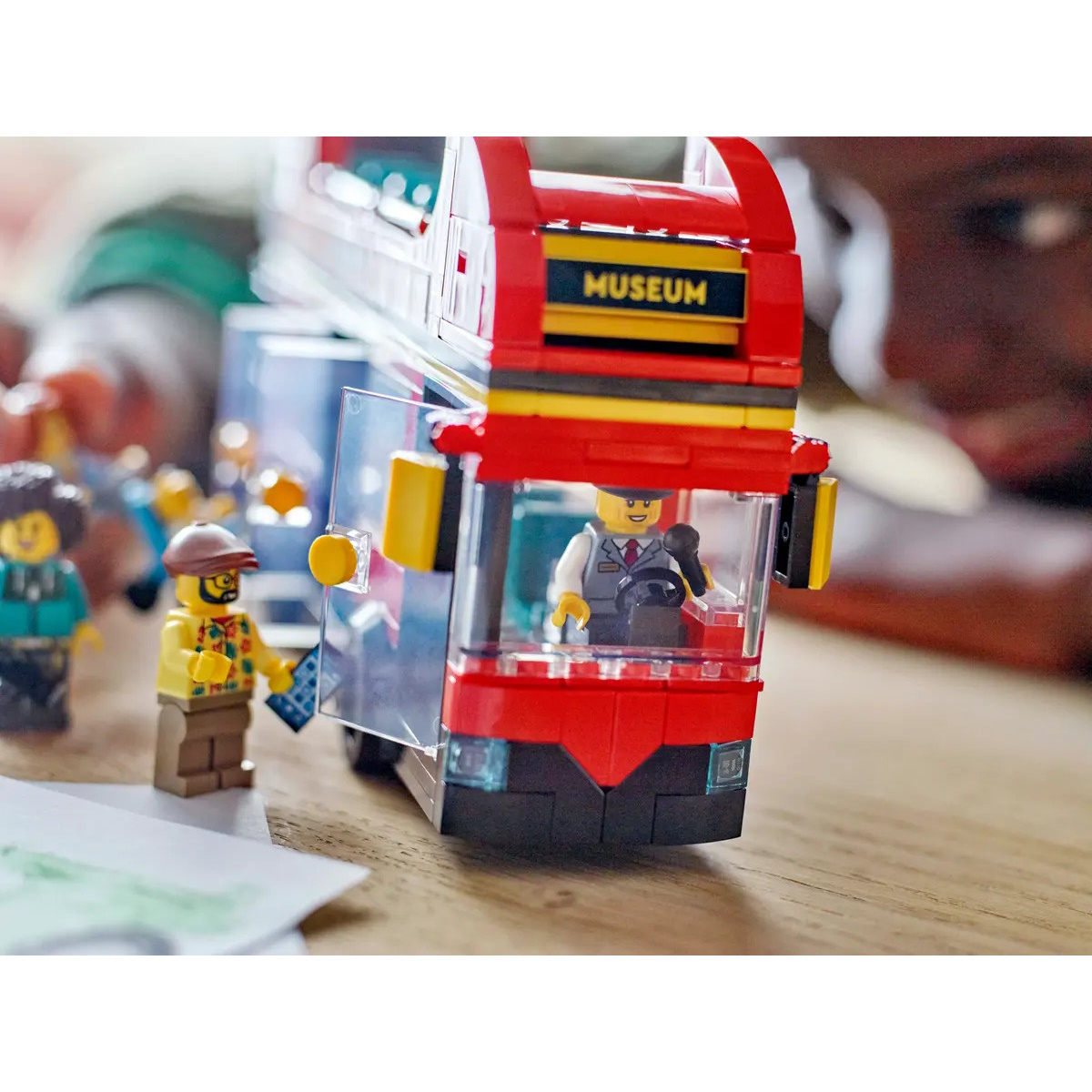 Конструктор LEGO City Double-Decker Sightseeing Bus 384 дет. - фото 11
