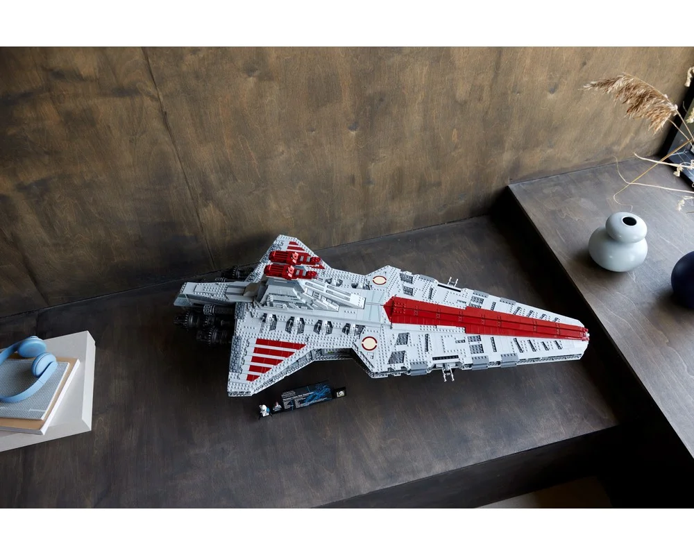 Конструктор LEGO Star Wars 75367 5374 дет. - фото 1