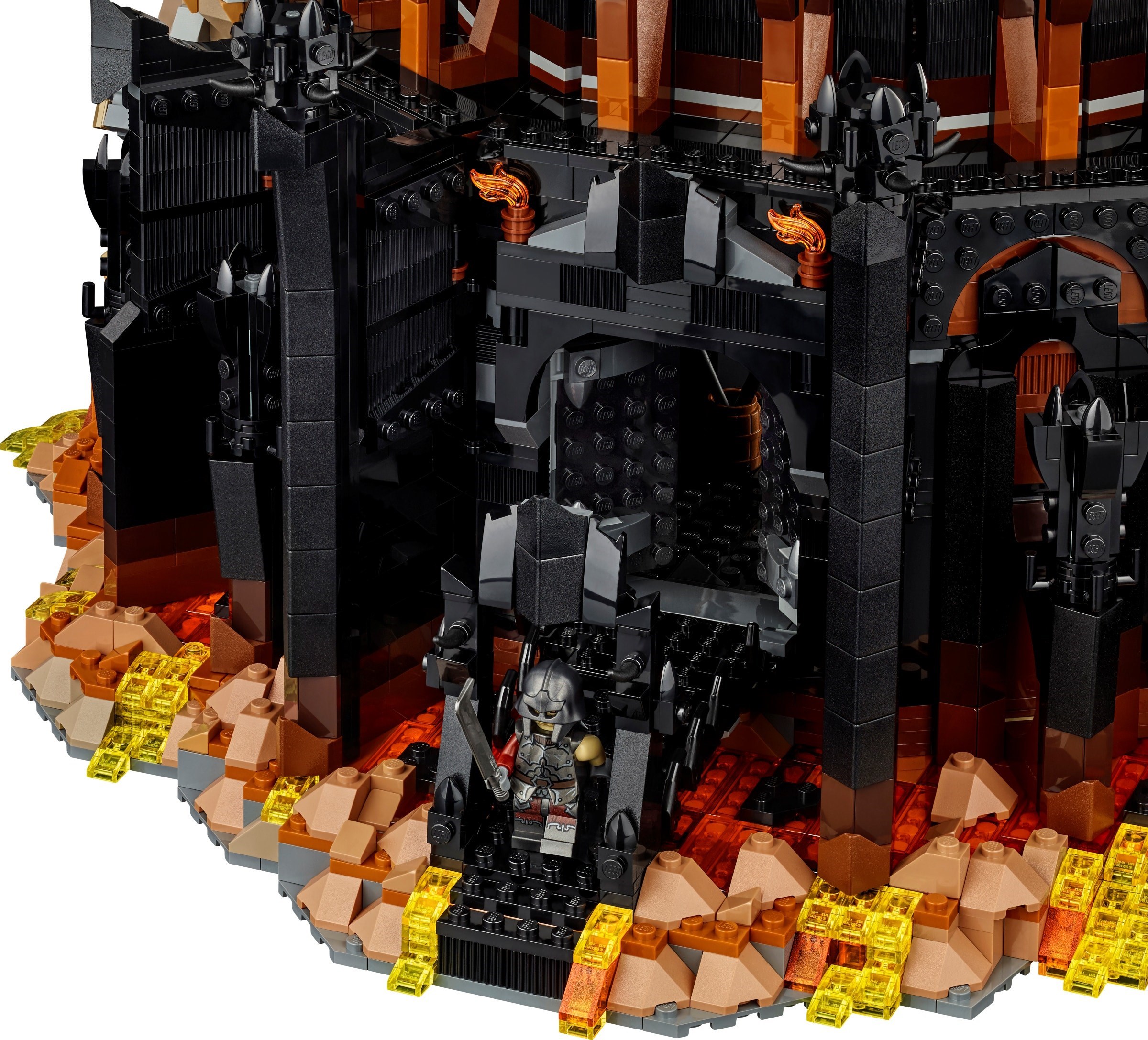 Конструктор LEGO Icons 10333 5471 дет. - фото 13