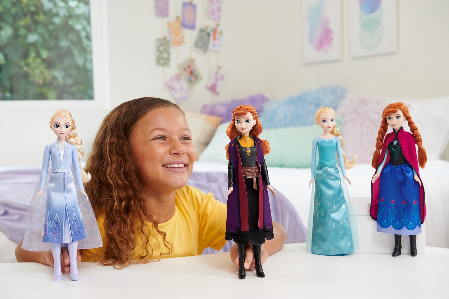 Кукла модельная Disney Frozen Elsa HLW48 - фото 8
