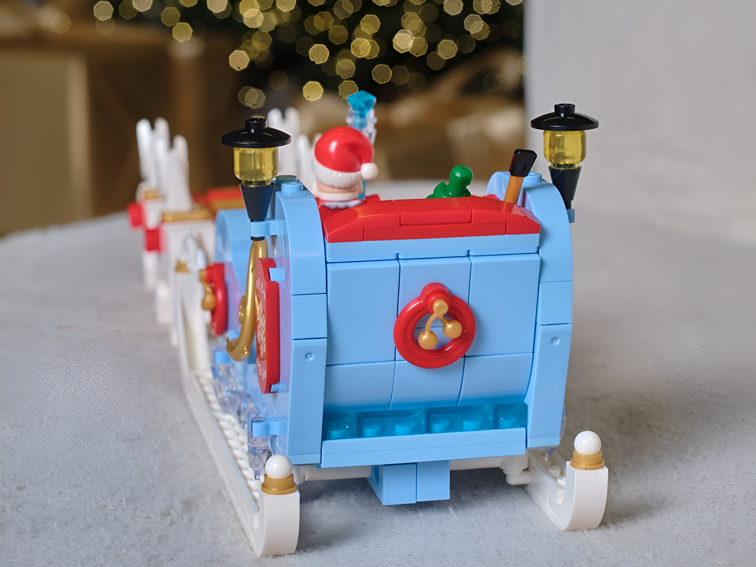 Конструктор brick labs Сани Деда Мороза из мини-блоков 359 дет. - фото 7