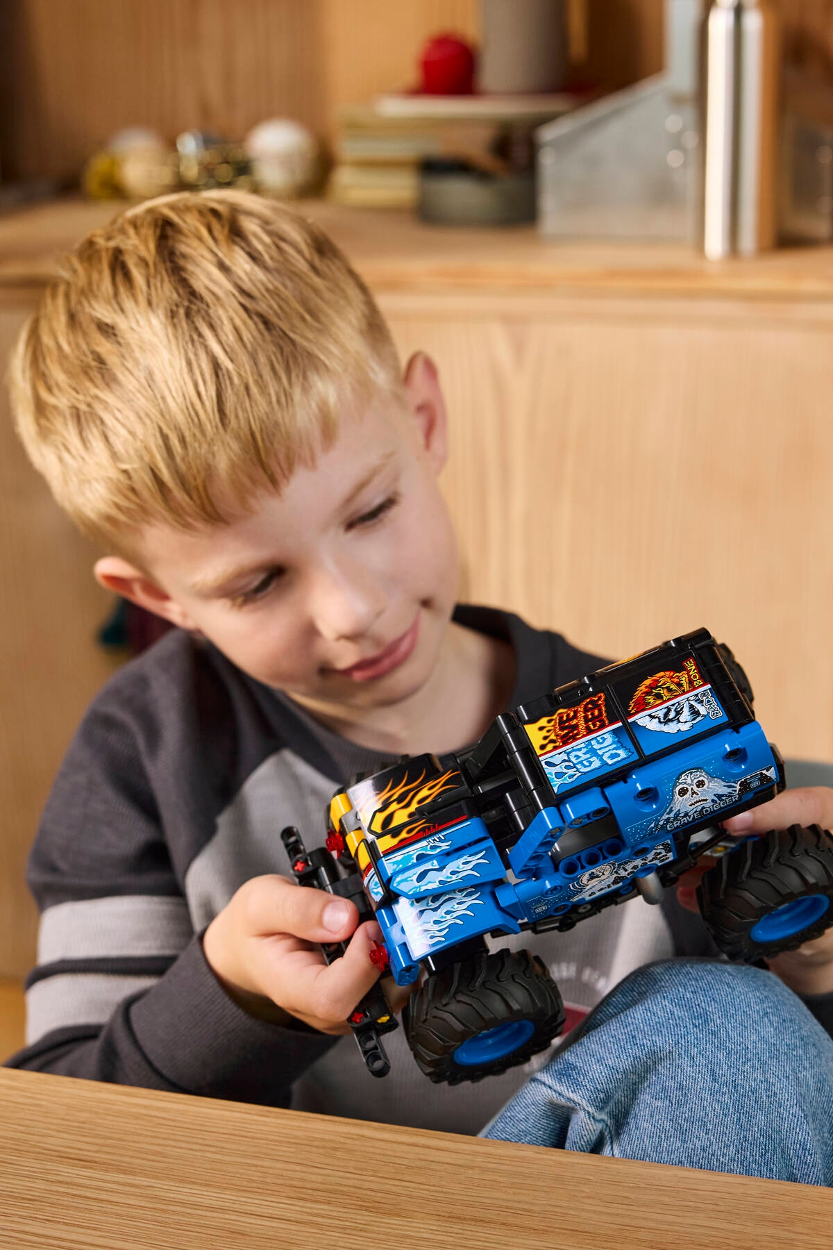 Конструктор LEGO Technic 42219 263 дет. - фото 7