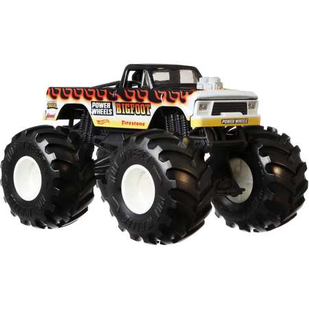 Автомобиль Hot Wheels 1:24