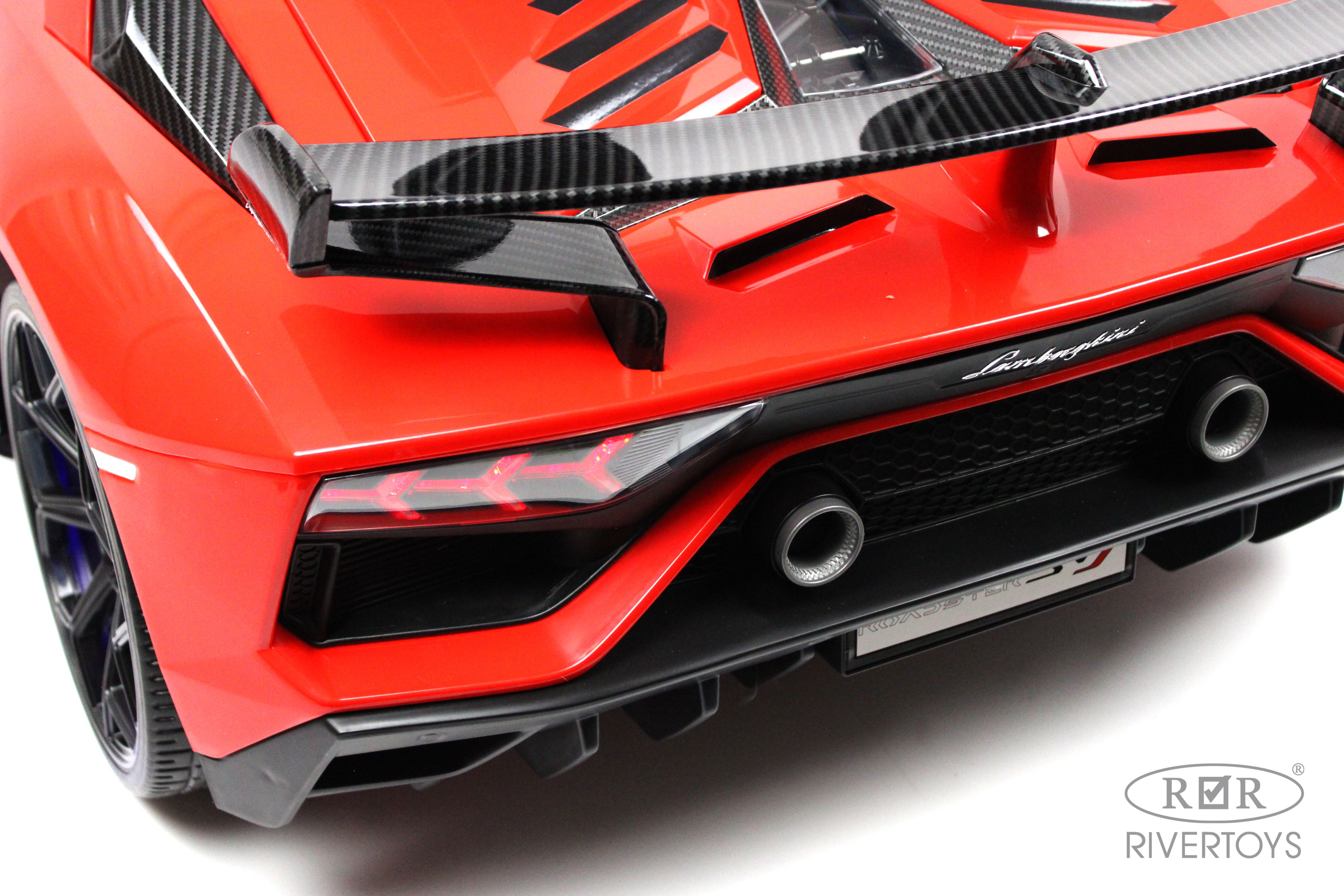 Электромобиль RIVERTOYS A111MP-RED С пультом ДУ - фото 8