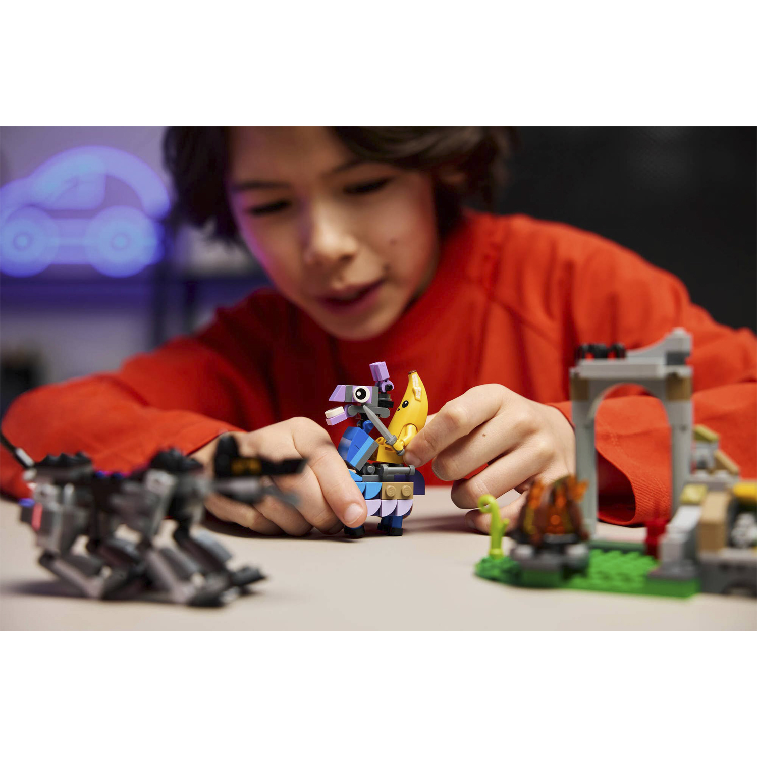 Конструктор LEGO Fortnite 939 дет. - фото 8