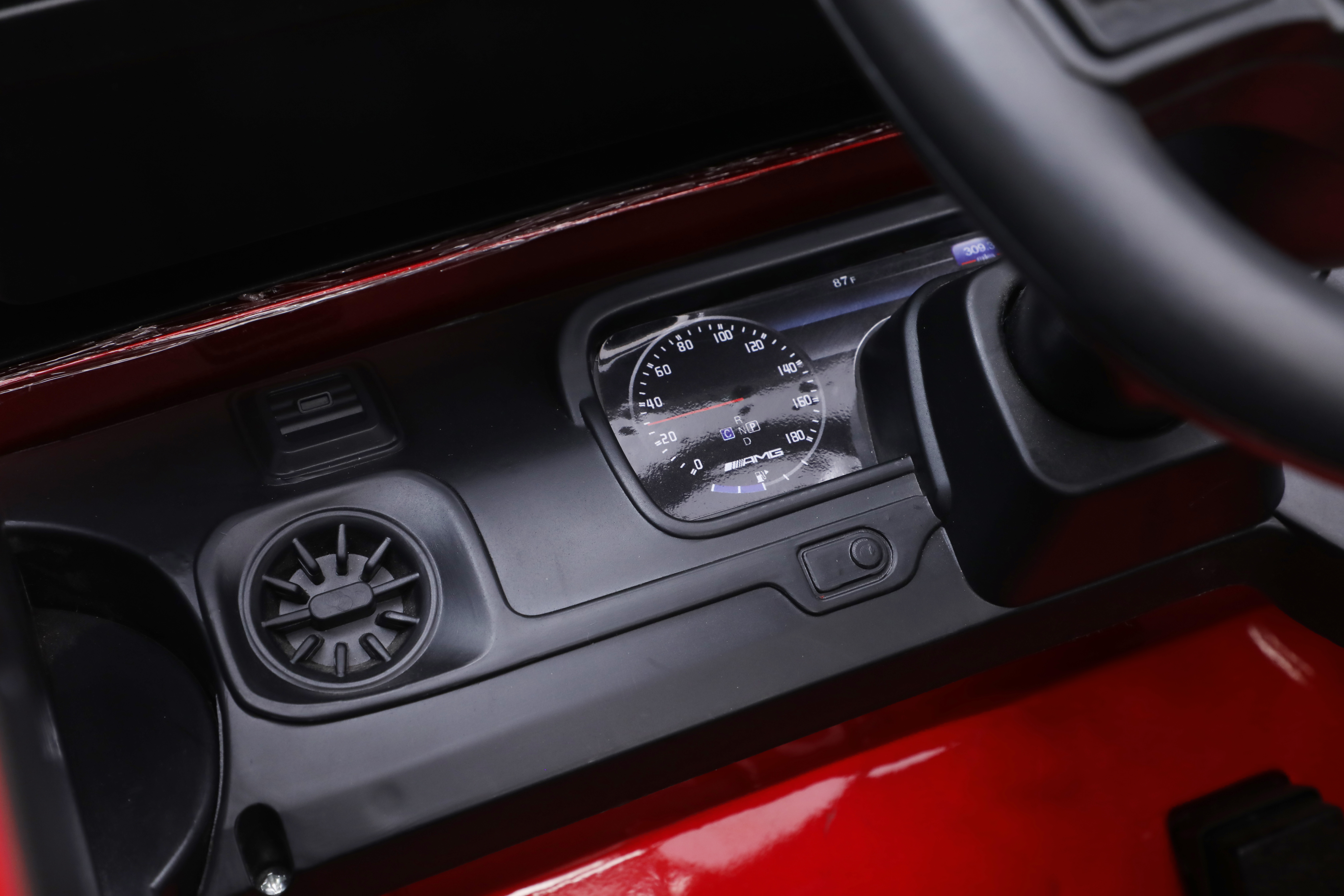 Электромобиль TOYLAND Mercedes Benz G63 AMG ПОЛНЫЙ ПРИВОД С пультом ДУ - фото 11