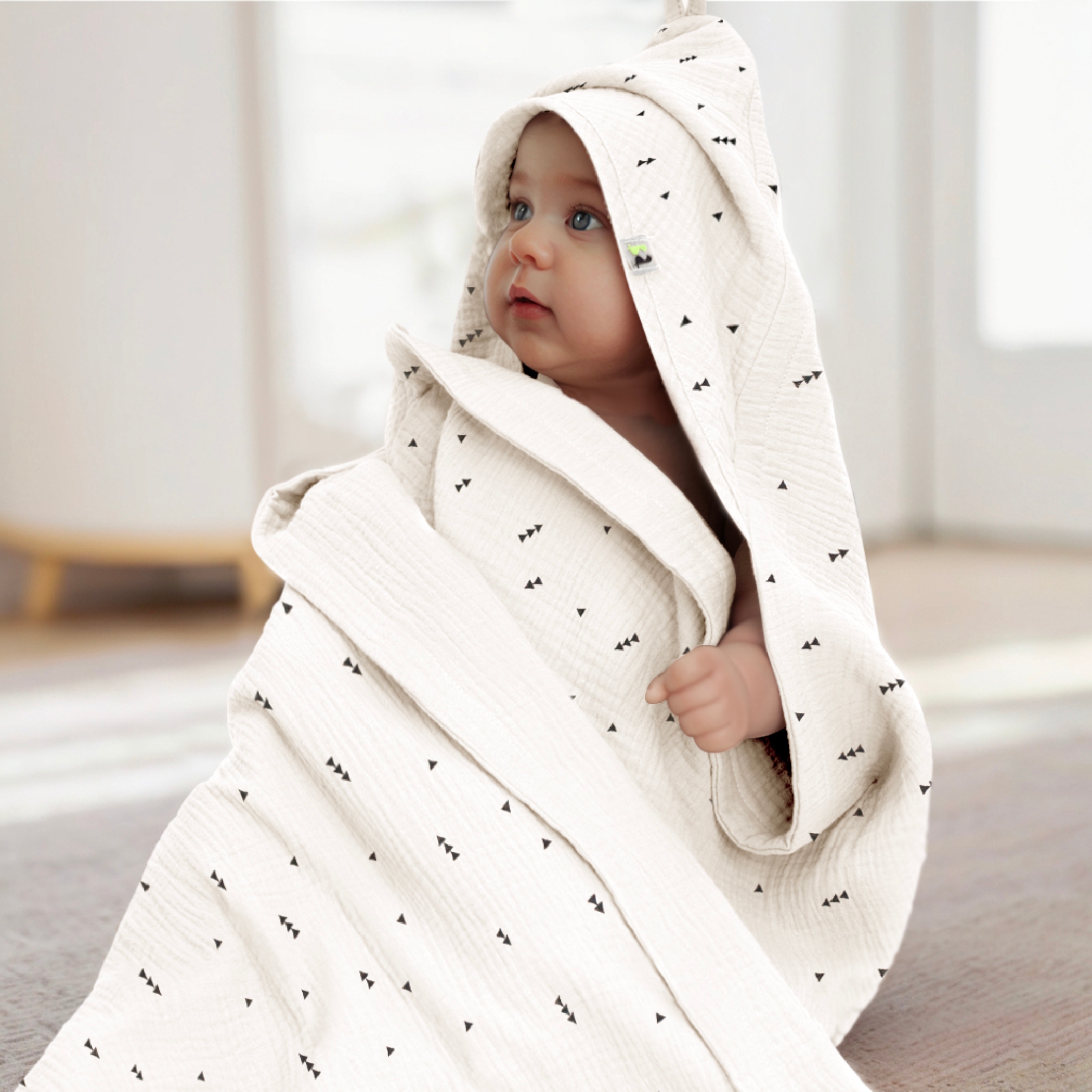 Полотенце уголок Фабрика Бамбук с капюшоном (уголком) 98 x 98 см - фото 4