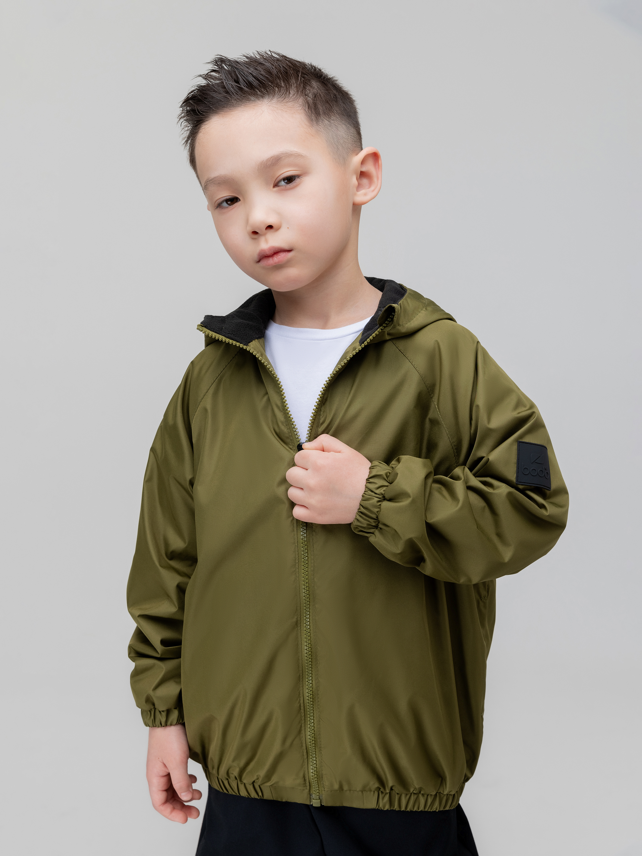 Изображение товара Демисезонная детская куртка Bodo 116 с капюшоном и карманами