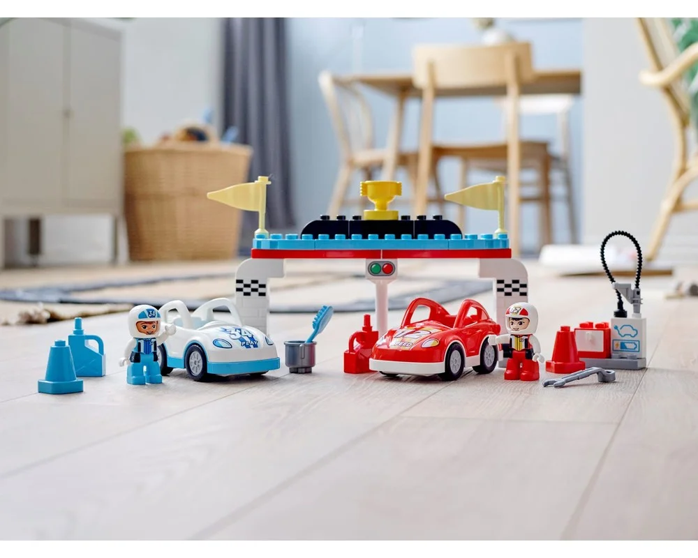 Конструктор LEGO DUPLO 10947 42 дет. - фото 1
