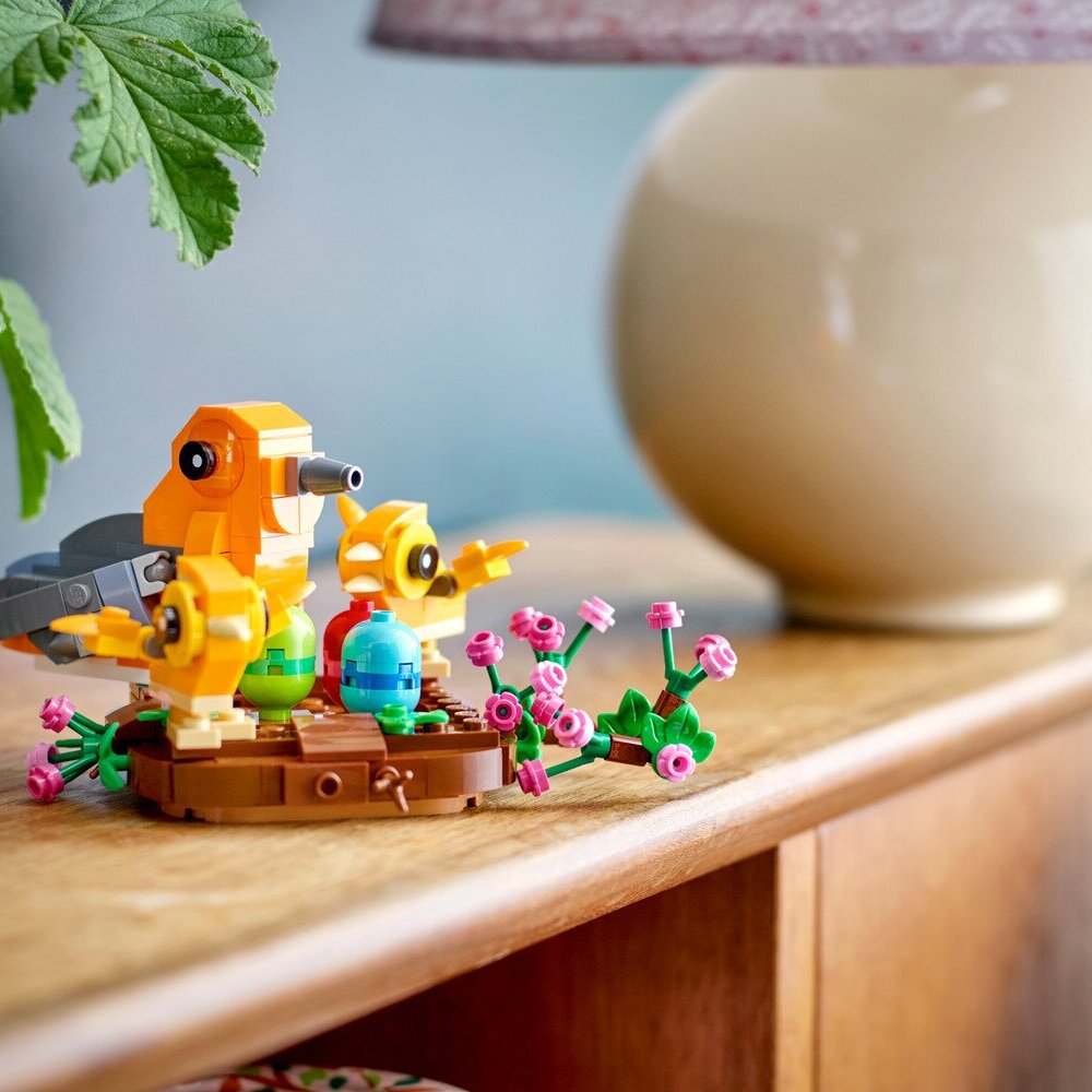 Конструктор LEGO Icons Птичье гнездо 40639 232 дет. - фото 4