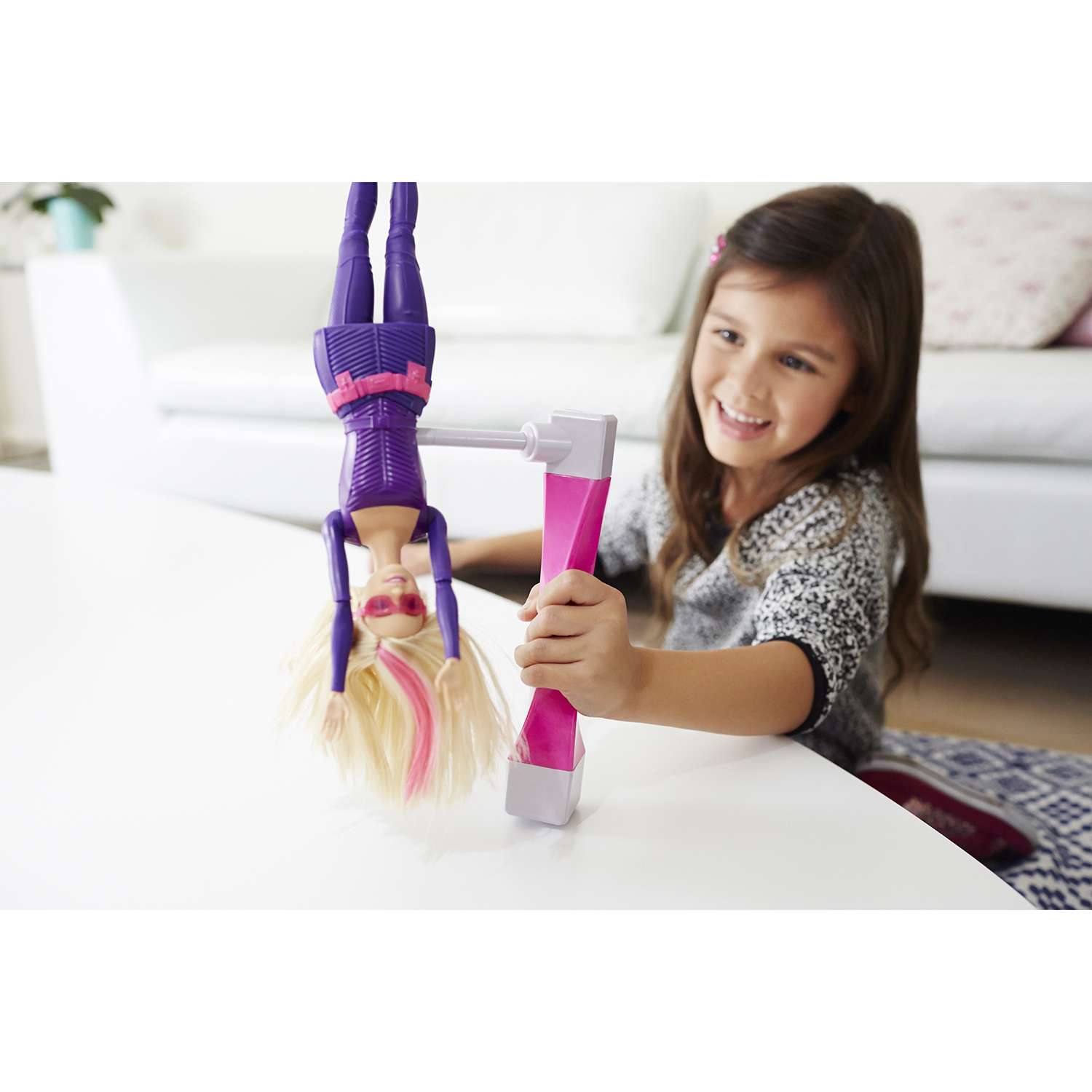 Кукла модельная Barbie DHF17 - фото 9
