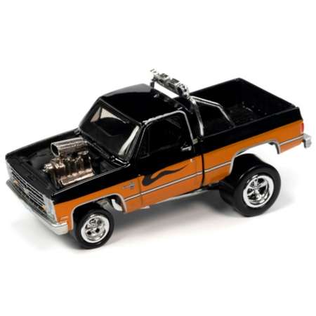 Автомобиль Johnny Lightning 1:64