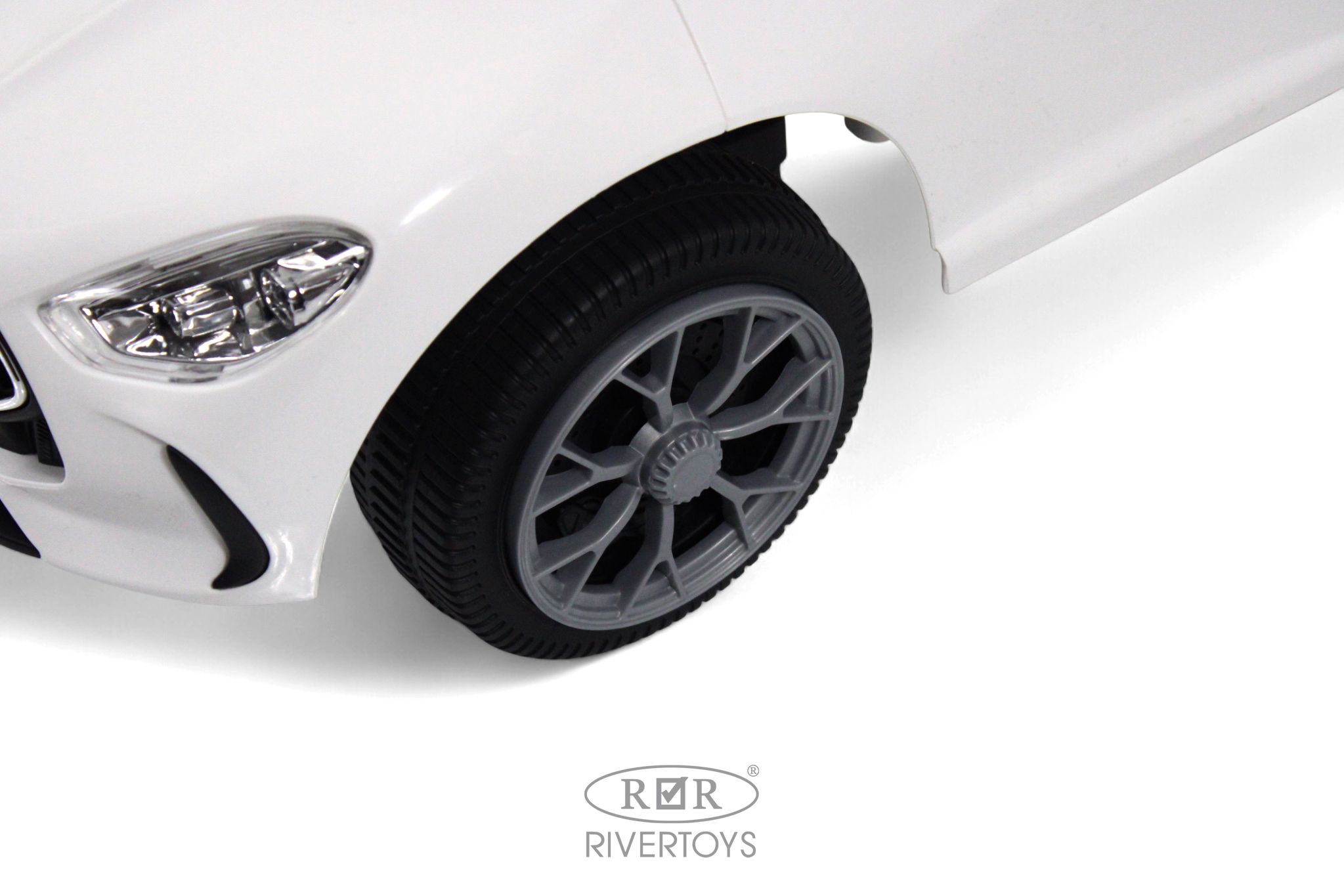 Каталка RIVERTOYS Z004ZZ-M-WHITE белый - фото 8