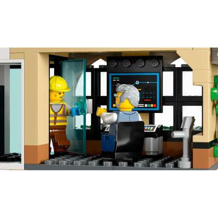 Конструктор LEGO City Центральный вокзал 752 дет.