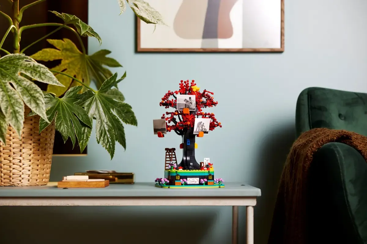 Конструктор LEGO Ideas 21346 1040 дет. - фото 3
