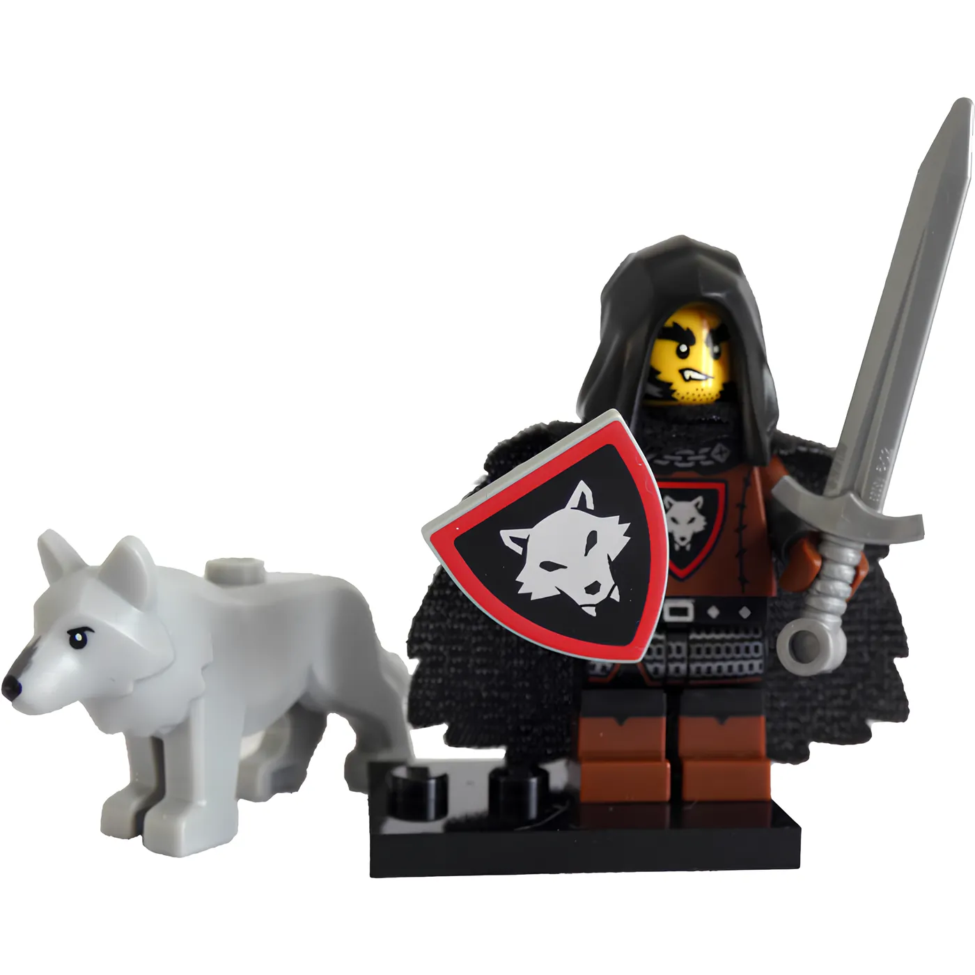 Конструктор LEGO Minifigures 71048-2 6 дет. - фото 1