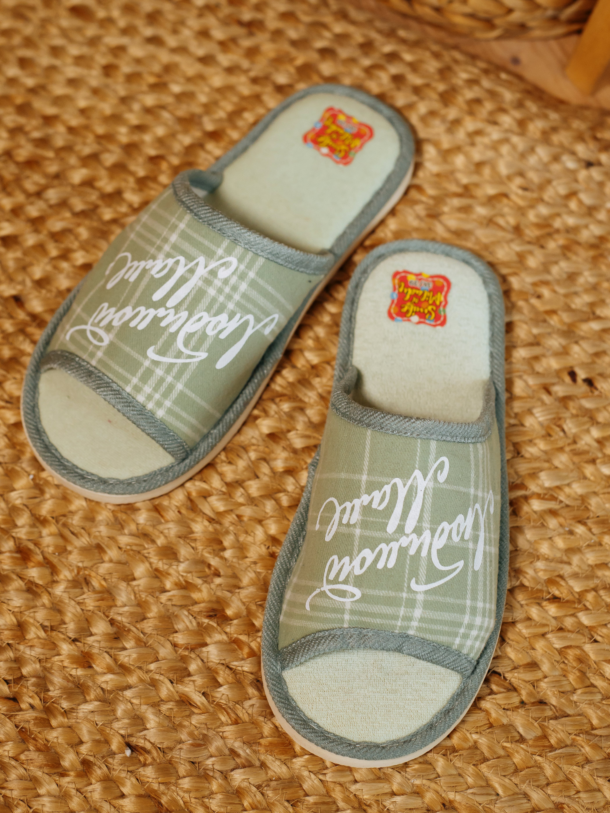 Тапочки SMILE of MILADY А-70-520-12 отк. - фото 1