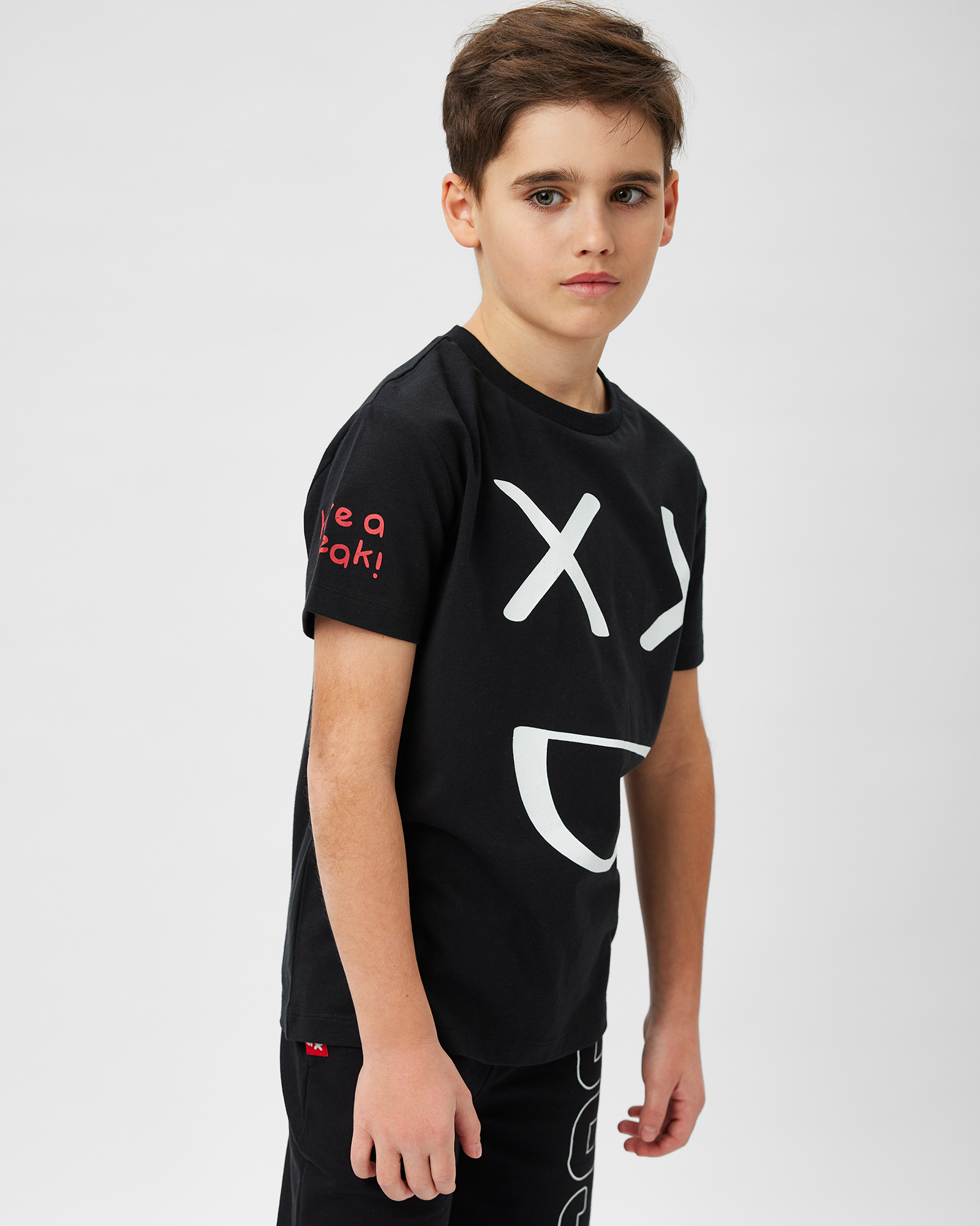 Изображение товара Футболка Futurino Мальчик Черная Контраст принт 100% хлопок