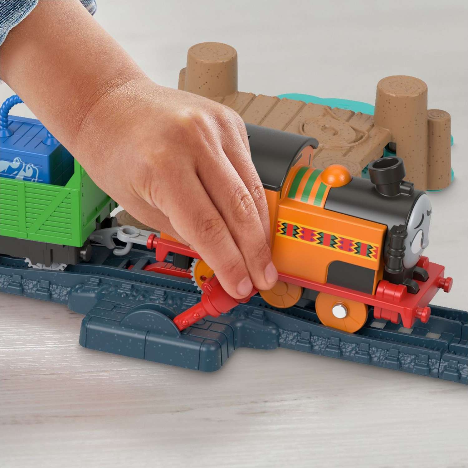 Развивающая железная дорога Thomas and Friends HGY78 - фото 11