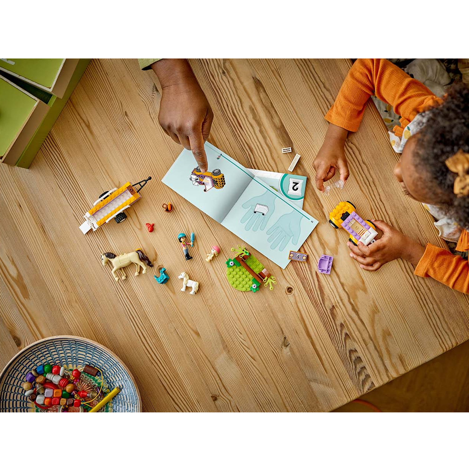 Конструктор LEGO Friends Трейлер для лошадей и пони - фото 13