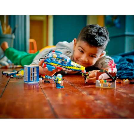 Конструктор LEGO City Водная полиция 278 дет.