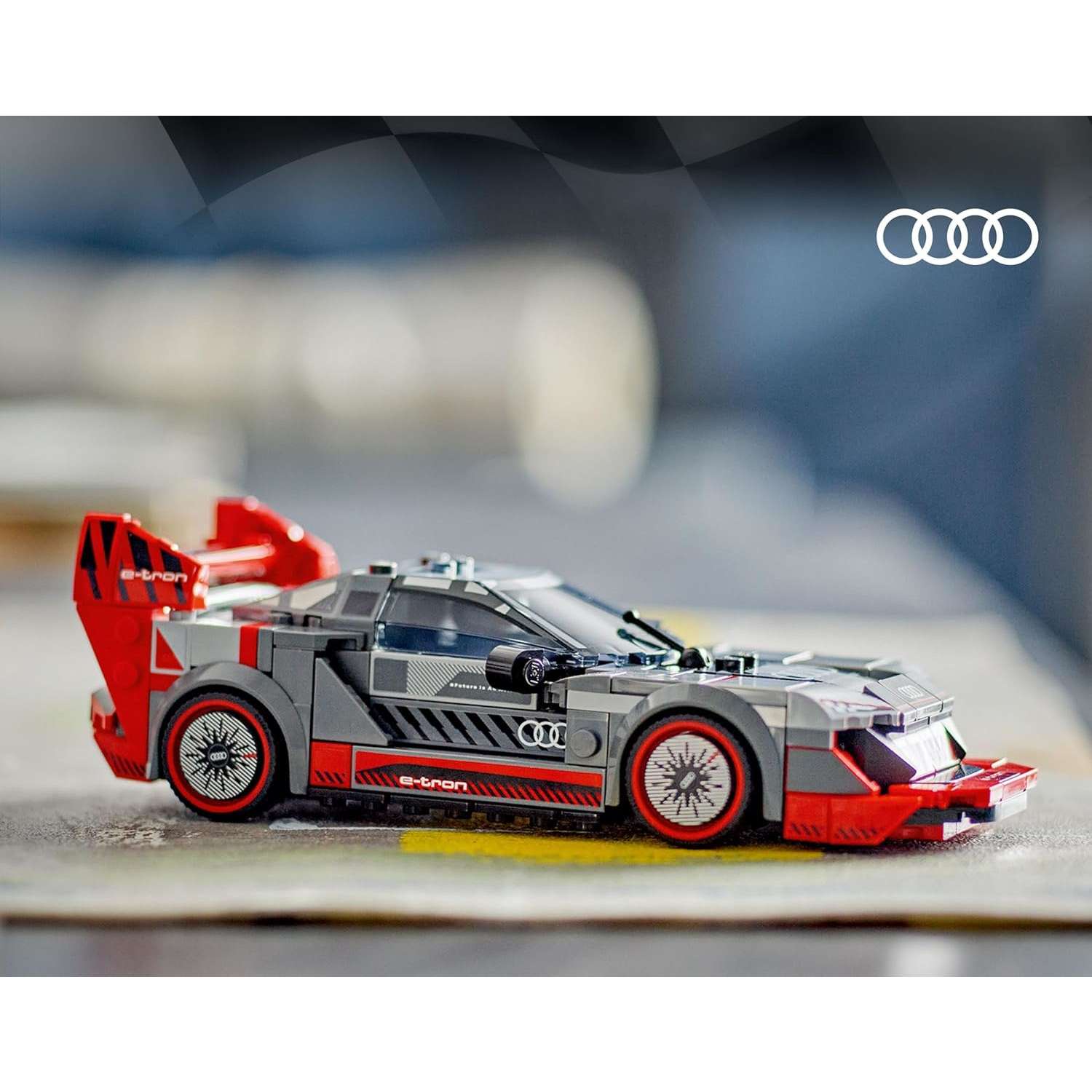 Конструктор LEGO Speed Champions Audi S1 274 дет. - фото 10