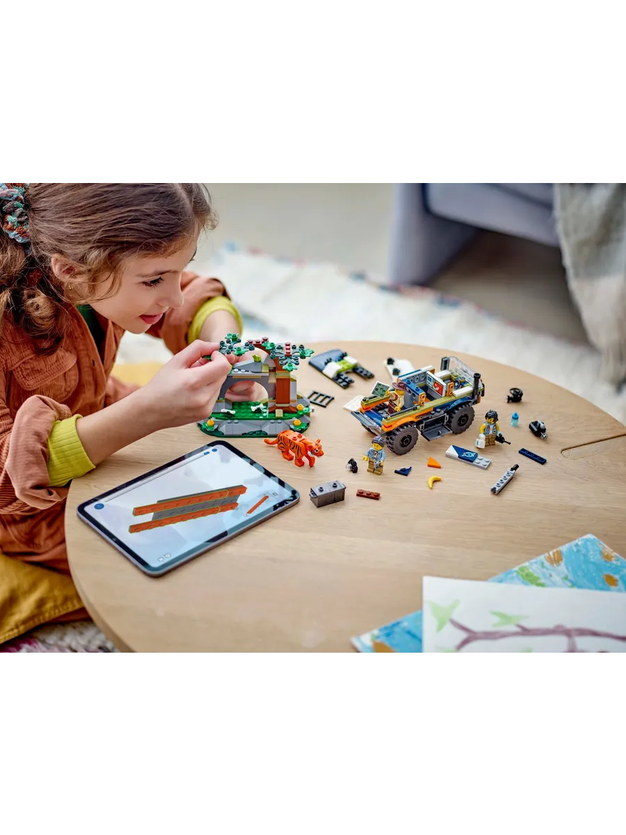 Конструктор LEGO City 314 дет. - фото 5