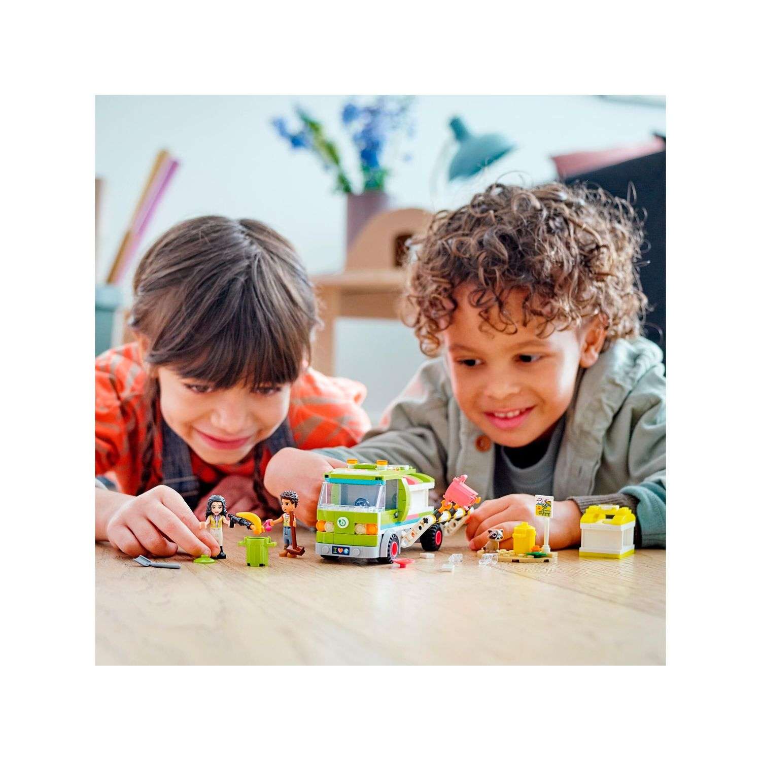 Конструктор LEGO Friends Recycling Truck блочный - фото 10