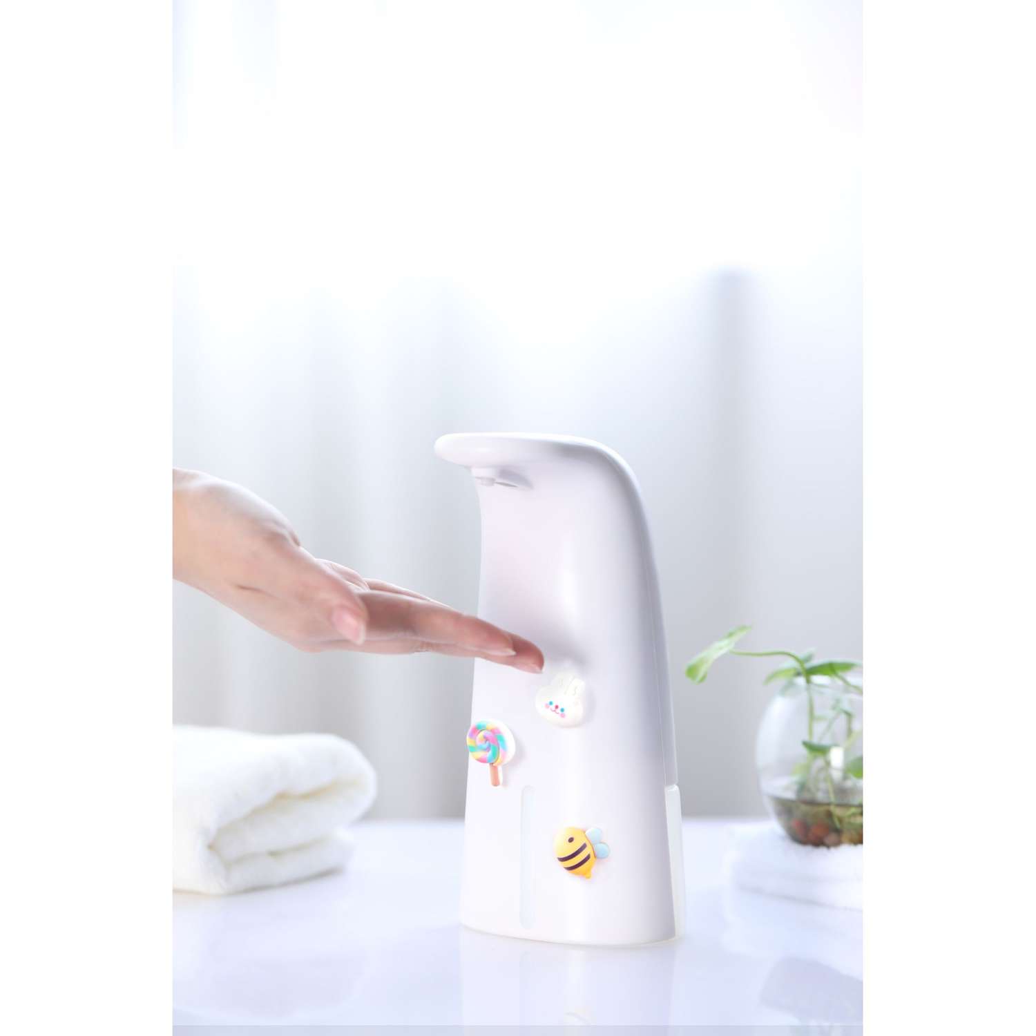 Дозатор BabyGo Сенсорный - фото 8