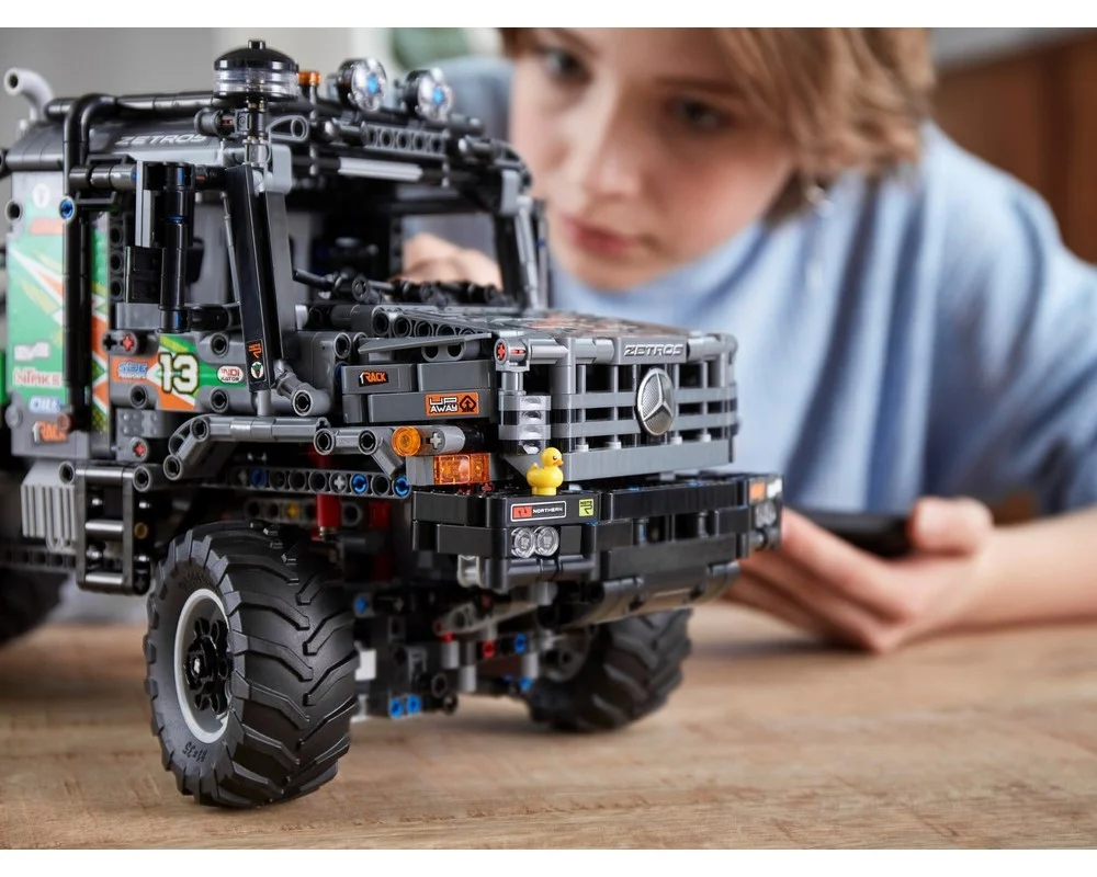 Конструктор LEGO Technic 42129 2108 дет. - фото 16