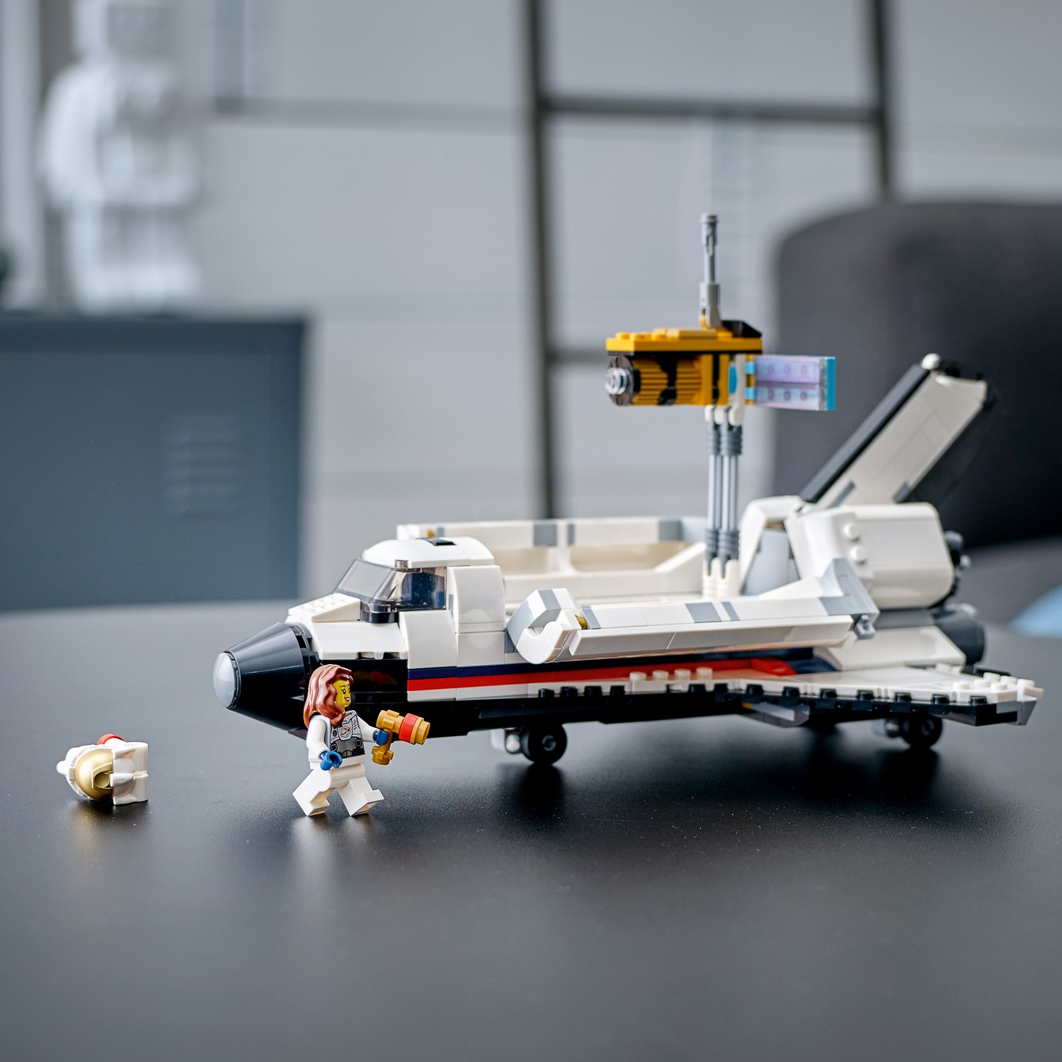 Конструктор LEGO Creator Приключения на шаттле - фото 15