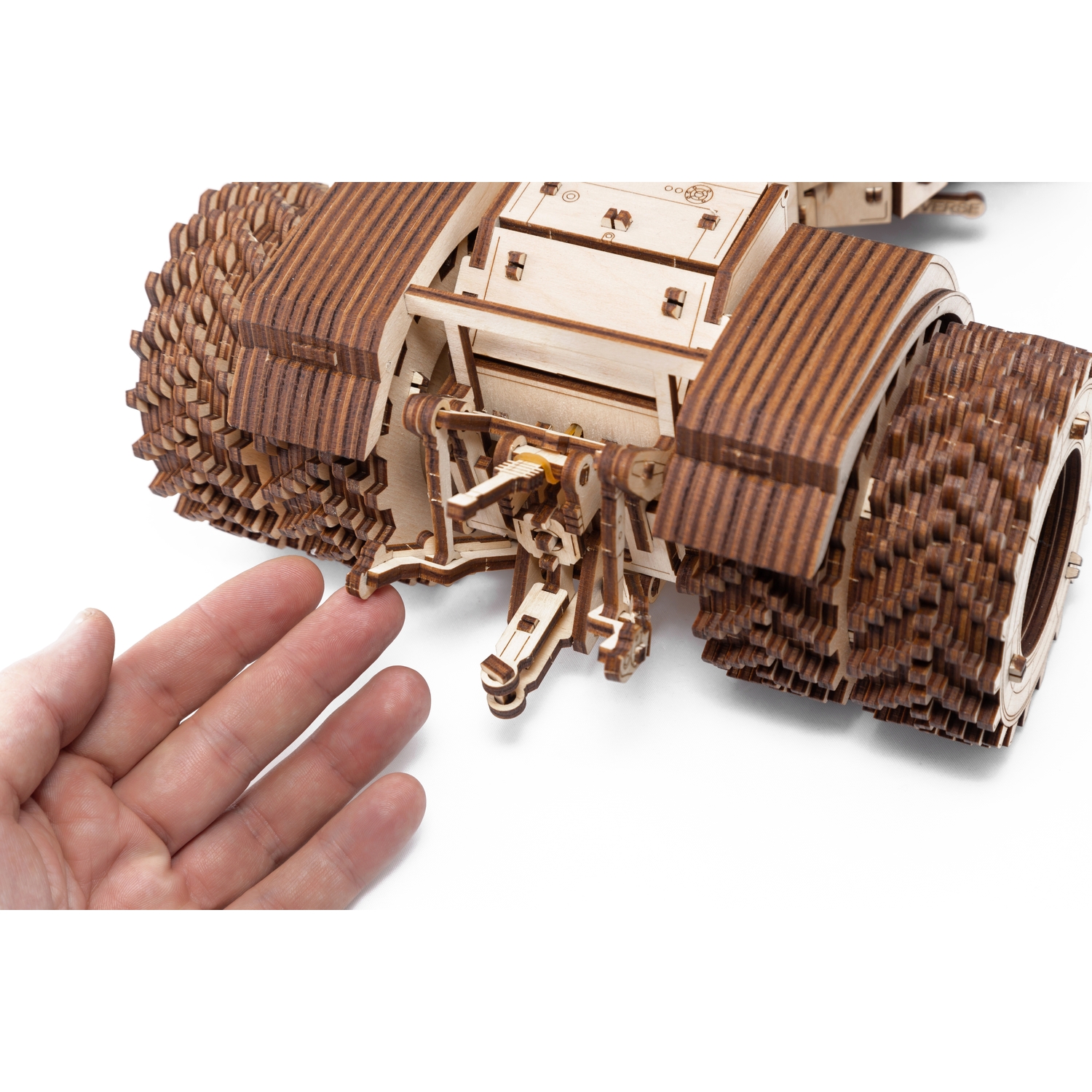 Конструктор Eco Wood Art Трактор Кировец К-7М деревянный - фото 13