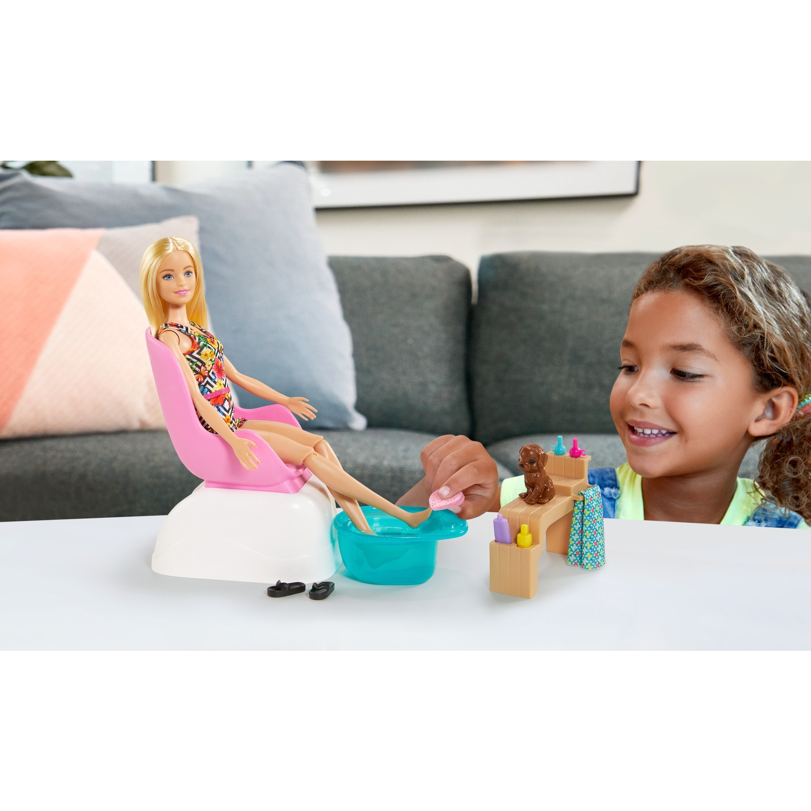 Кукла модельная Barbie GHN07 - фото 7