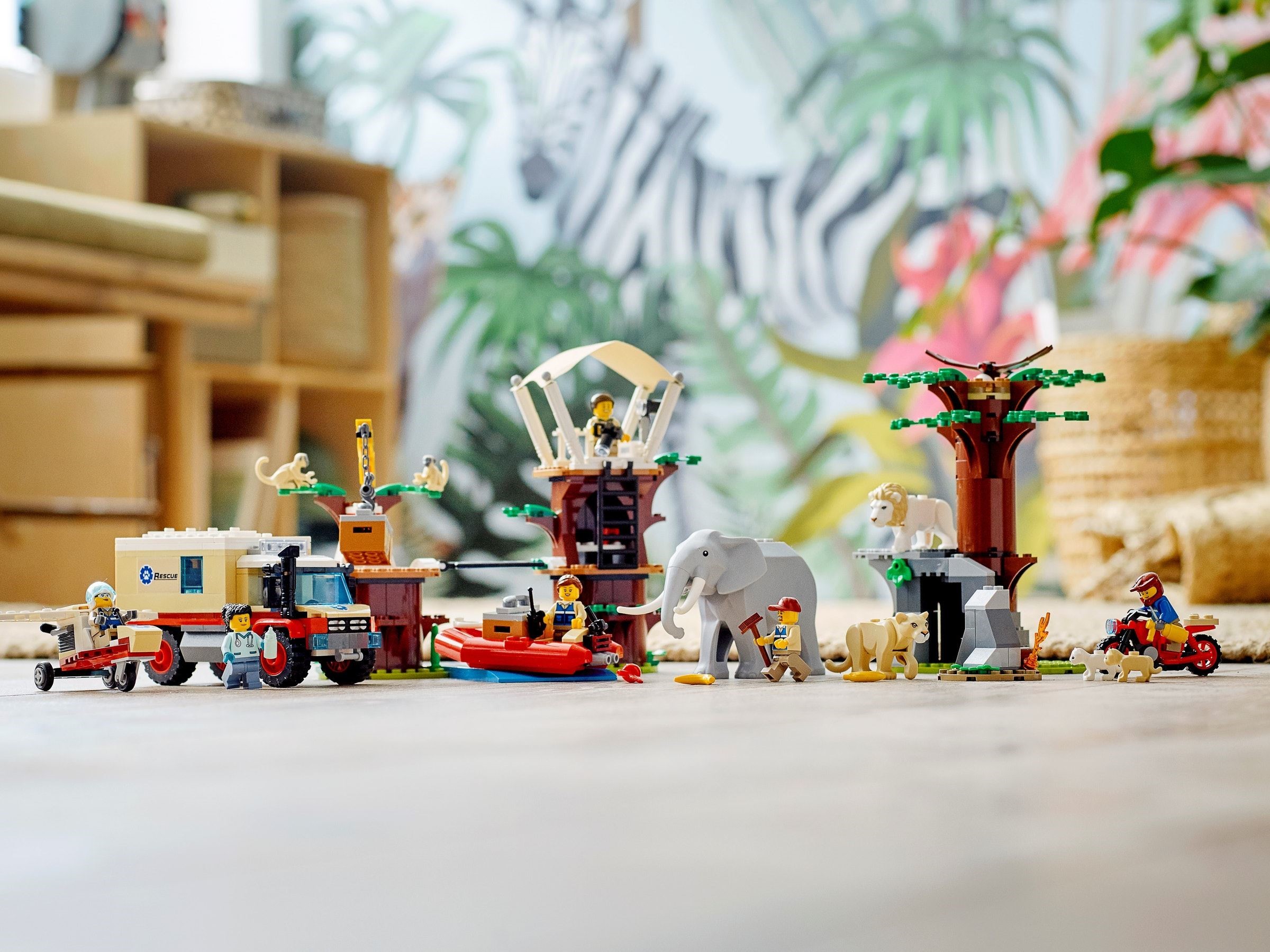 Конструктор LEGO City 60307 915 дет. - фото 3
