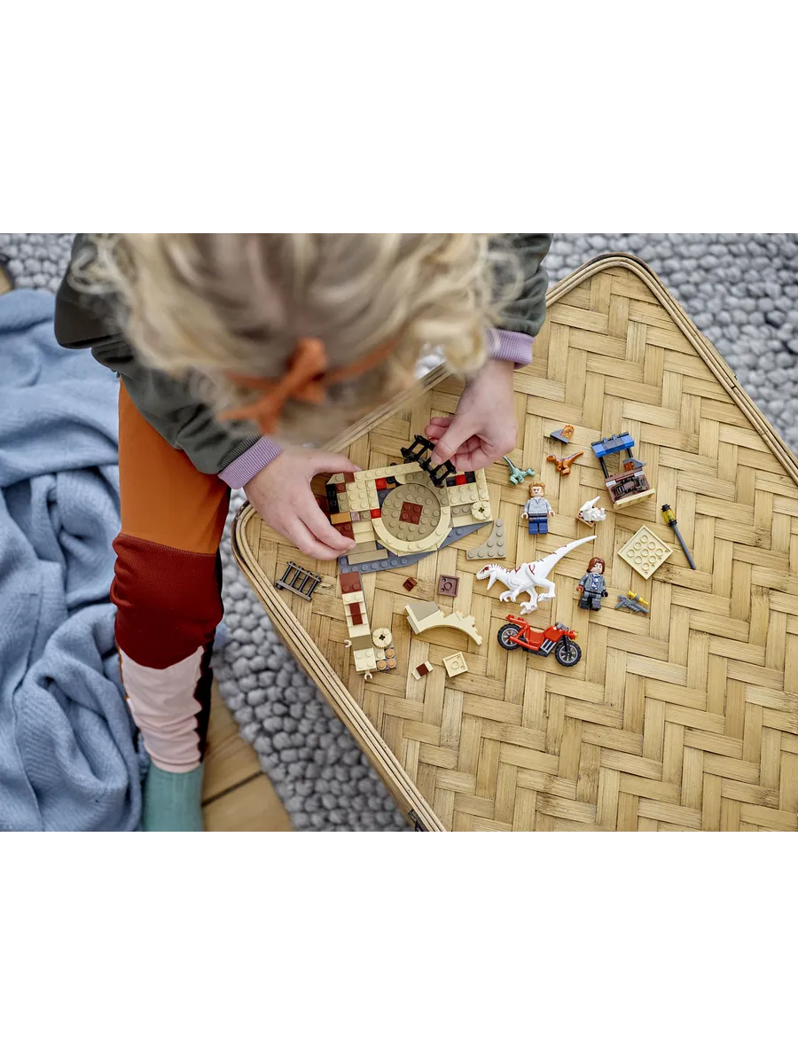 Конструктор LEGO Jurassic World 169 дет. - фото 8