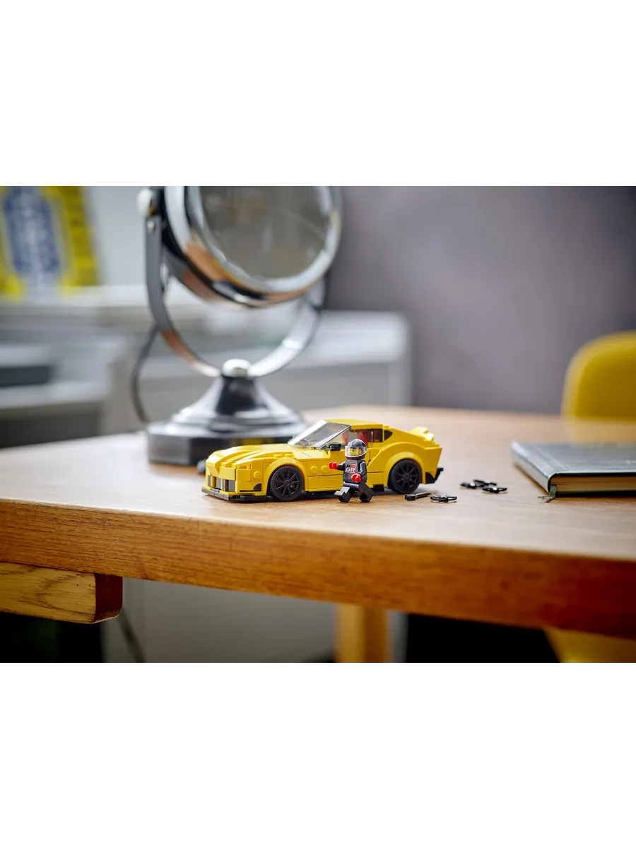 Конструктор LEGO Speed Champions 299 дет. - фото 9