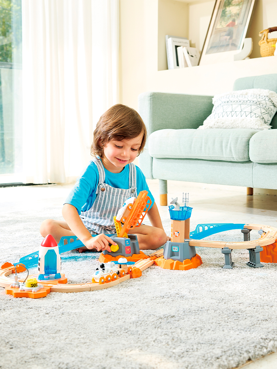 Набор железнодорожный Hape E3798_HP - фото 4