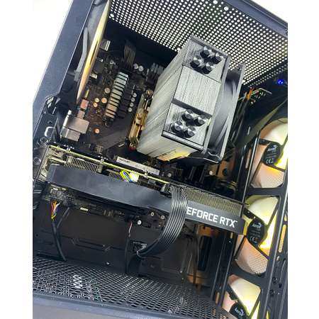 Игровой компьютер Kwik EmberLegacy R8