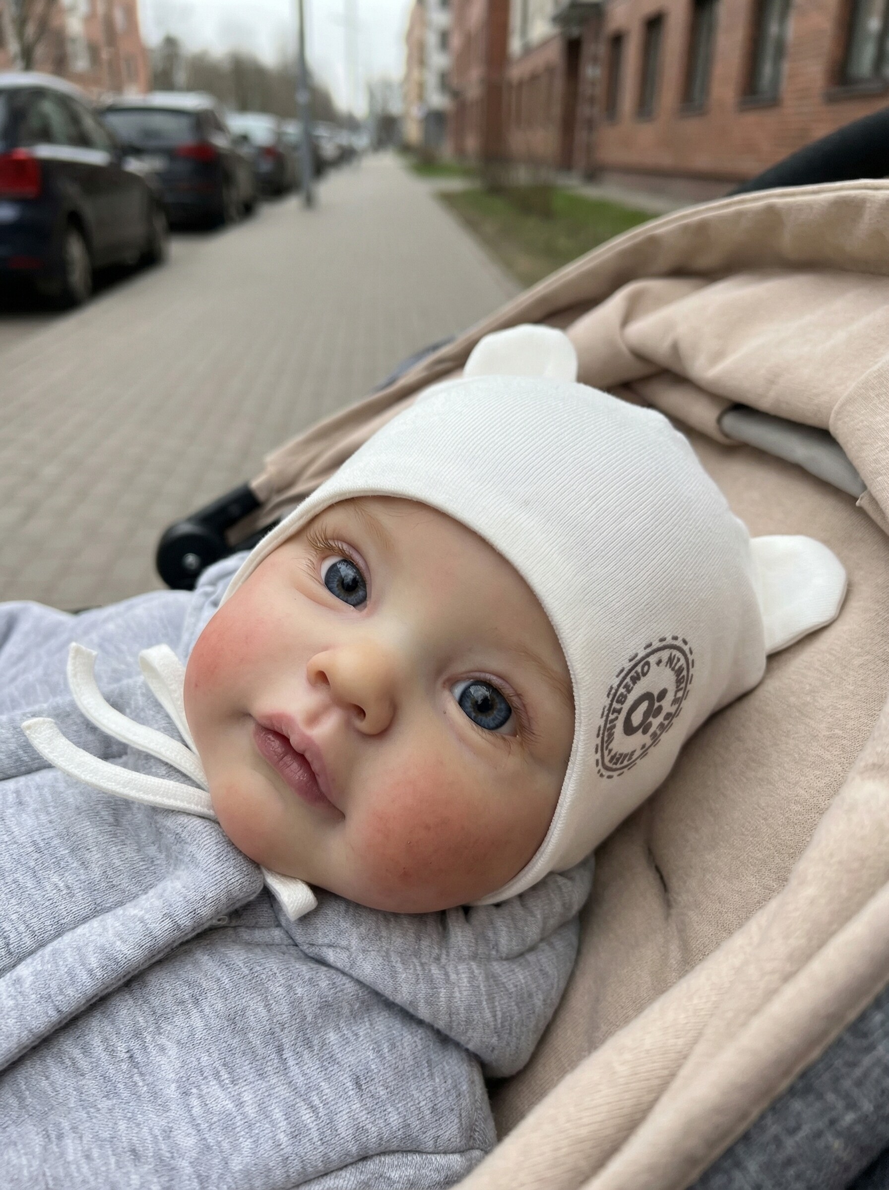 Шапочка Шустрая пчелка 852Умка - фото 1