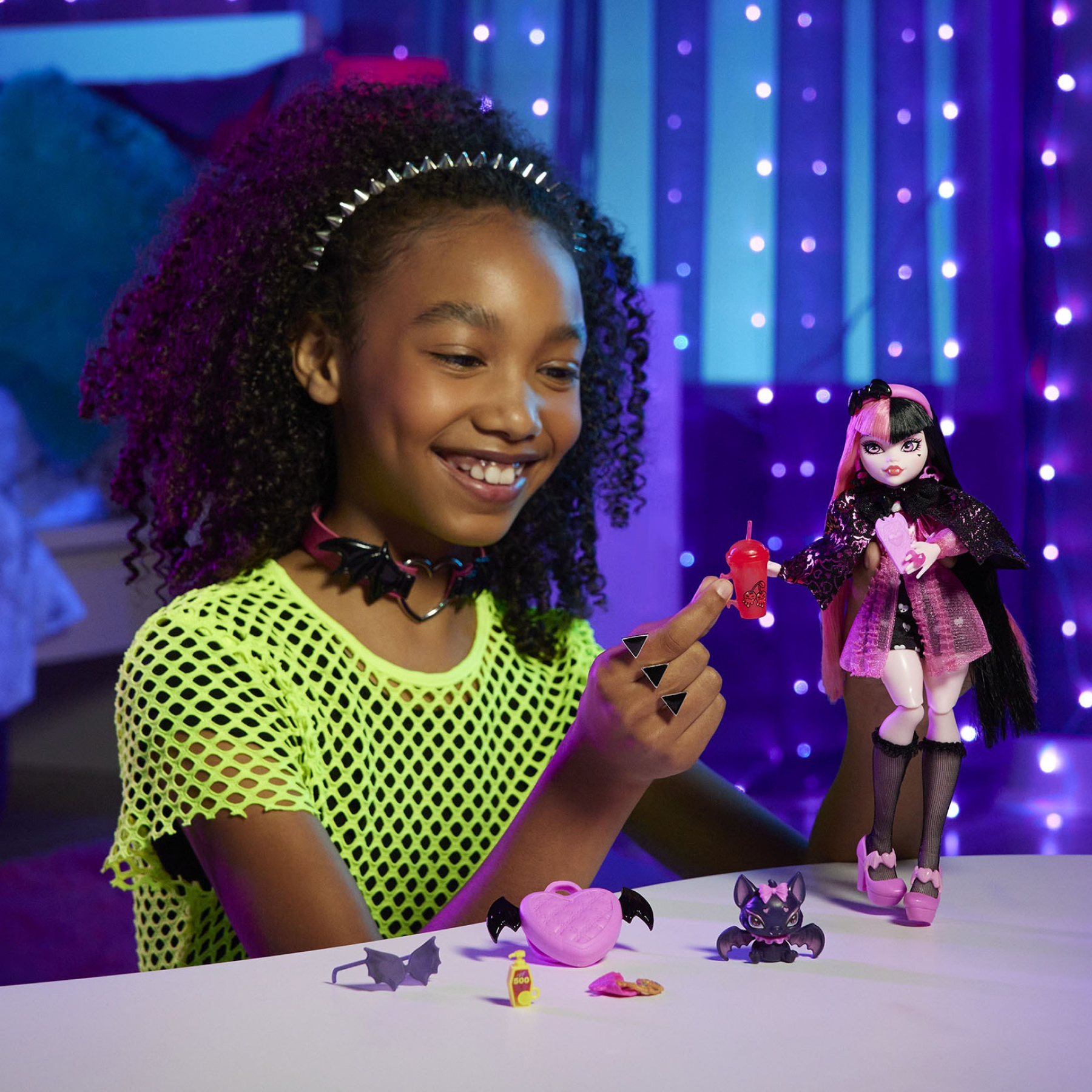 Кукла модельная Monster High Дракулаура HHK51 - фото 3
