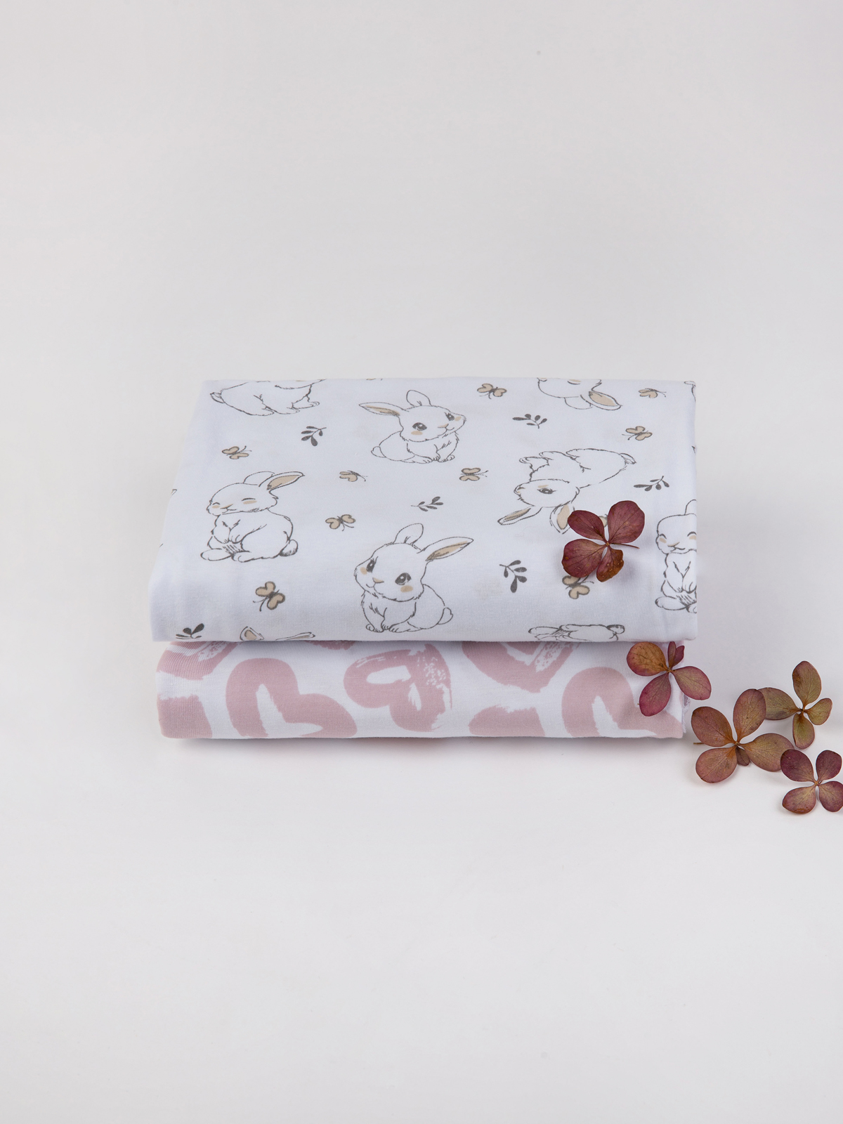 Пелёнка inlovery Зайчики/сердца трикотаж 90х120 см 2 шт. - фото 10