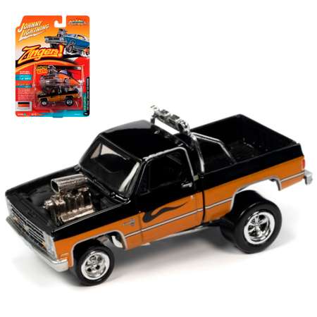 Автомобиль Johnny Lightning 1:64