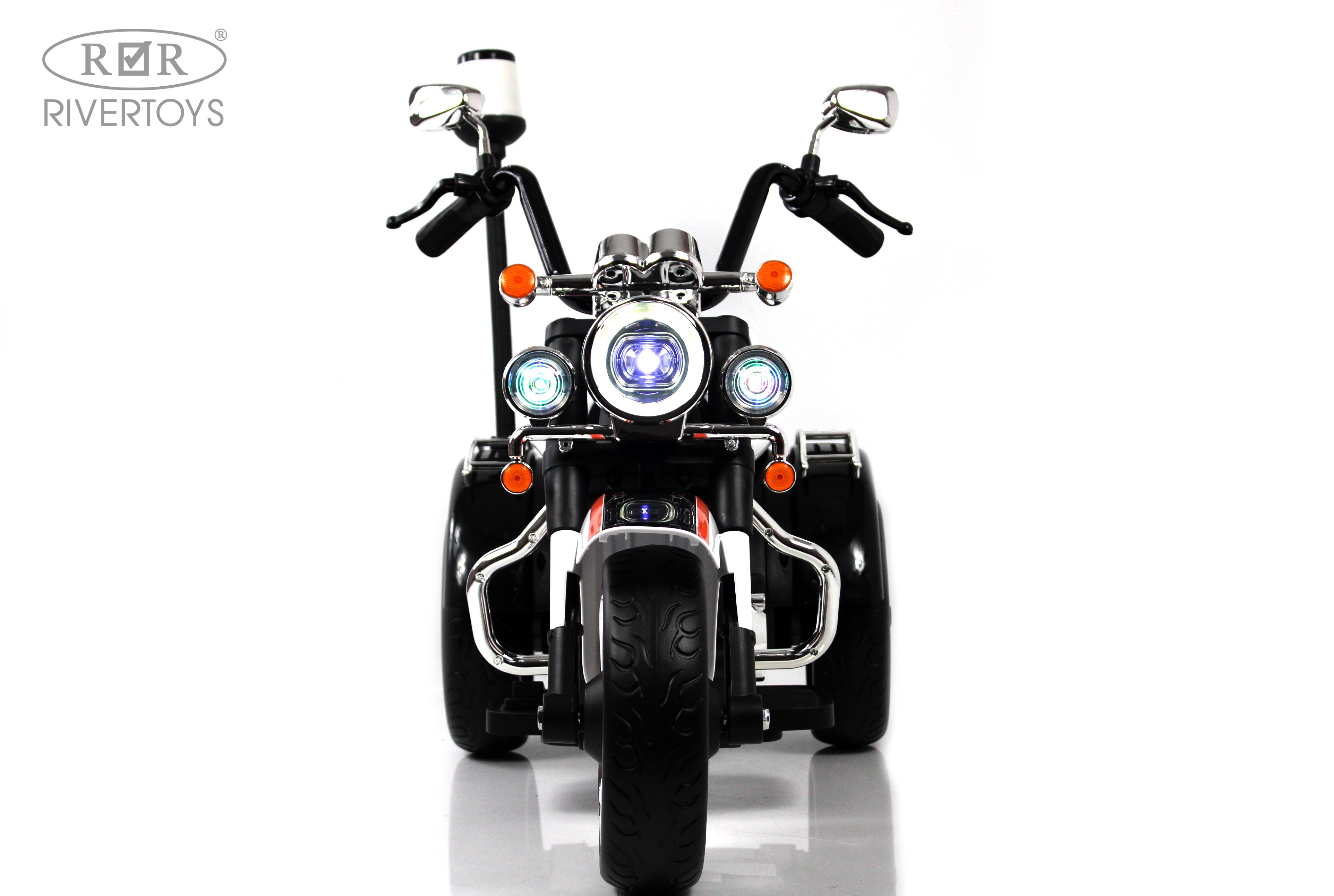 Электромобиль RIVERTOYS K003PX-WHITE - фото 5