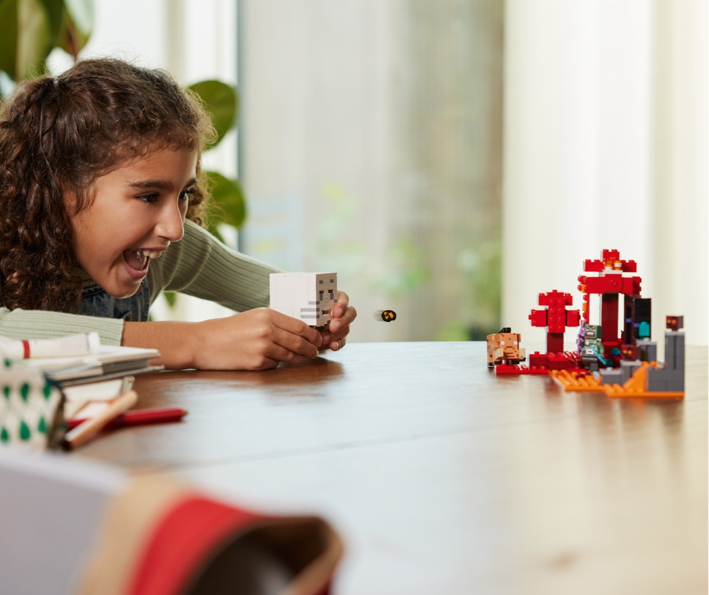 Конструктор LEGO Minecraft 21255 352 дет. - фото 8