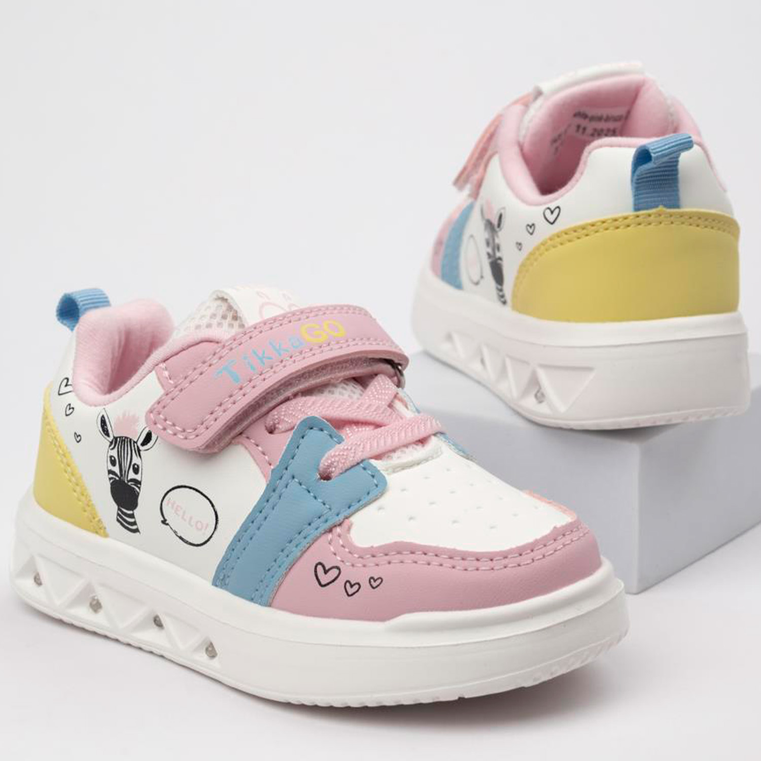 Кроссовки TikkaGo 1A05_6251-1_white-pink-biruza - фото 2