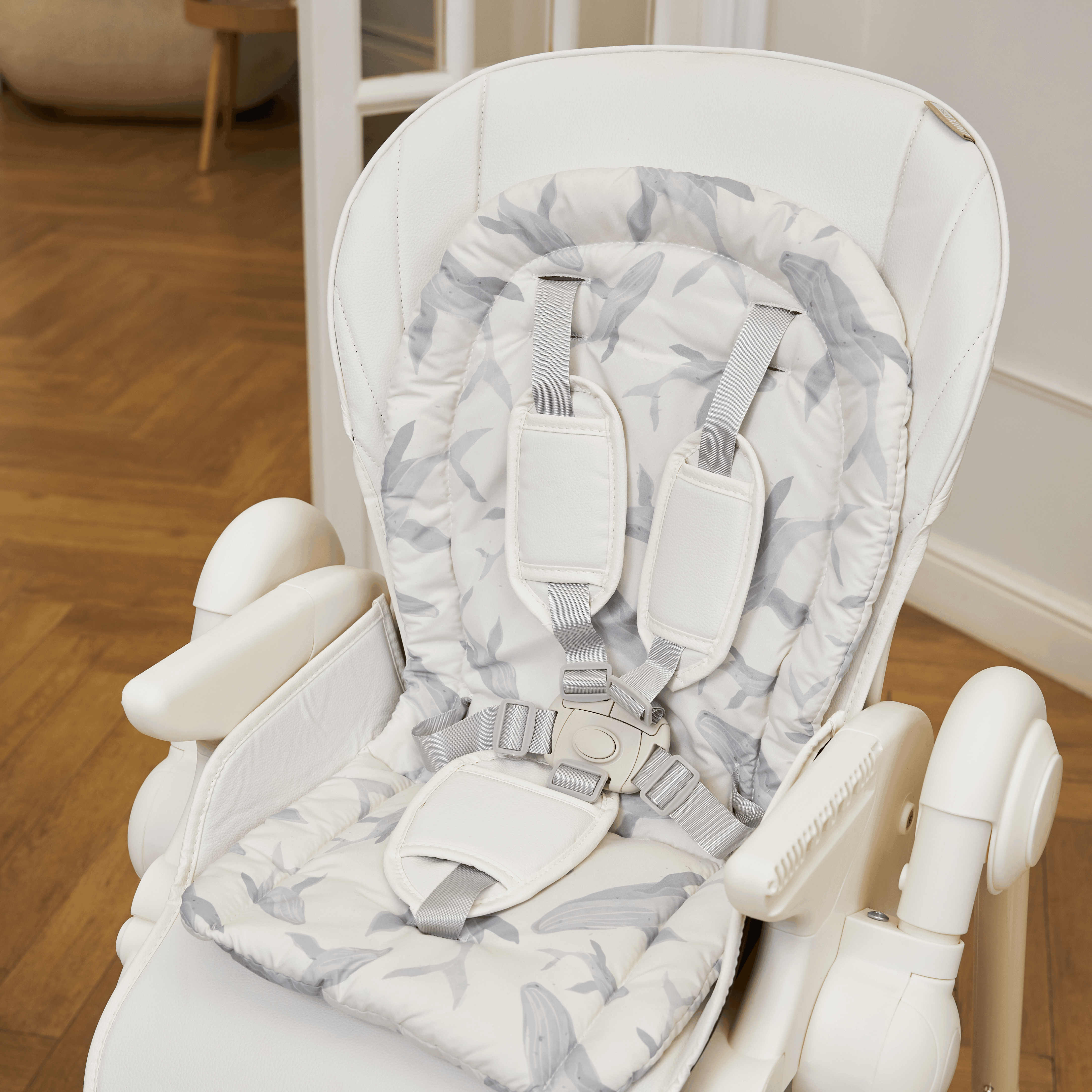 Стульчик для кормления UNIX Kids Ocean белый - фото 24