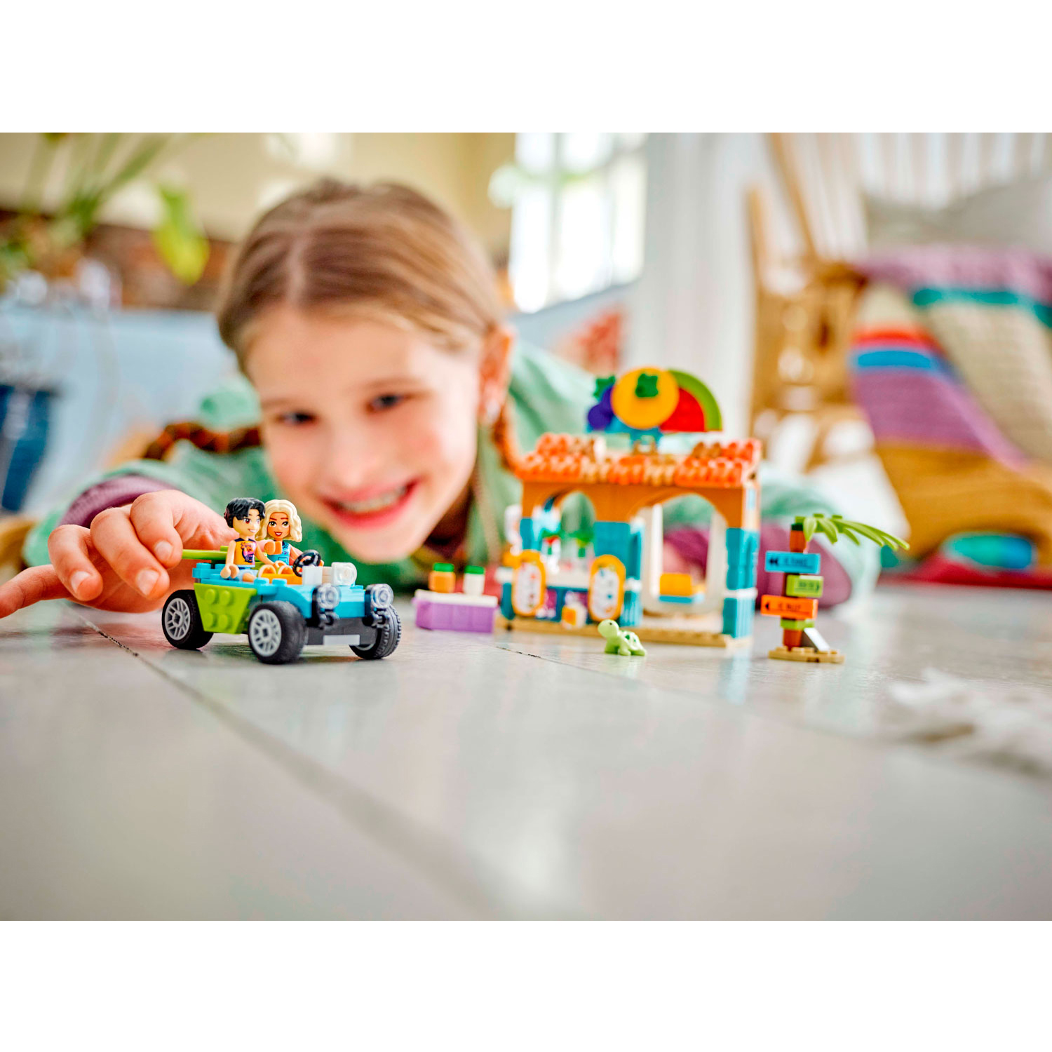 Конструктор LEGO Friends 2001 дет. - фото 12