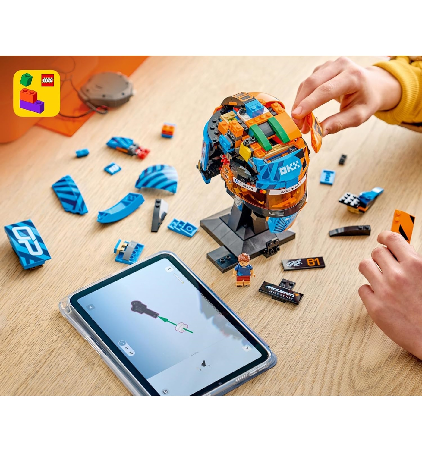 Конструктор LEGO Icons Oscar Piastri Helmet 793 дет. - фото 6